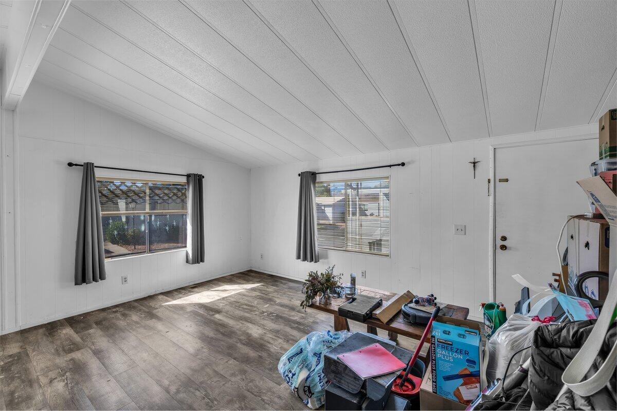 ST GEORGE TOWNSITE - Residential