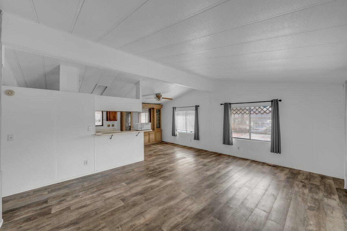 ST GEORGE TOWNSITE - Residential