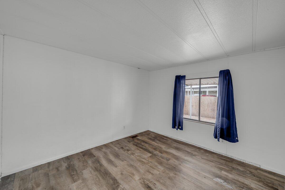 ST GEORGE TOWNSITE - Residential