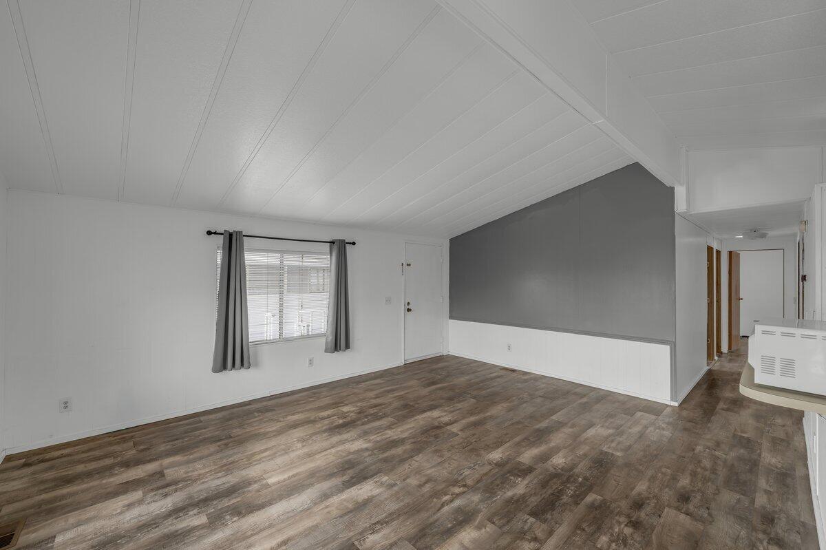 ST GEORGE TOWNSITE - Residential