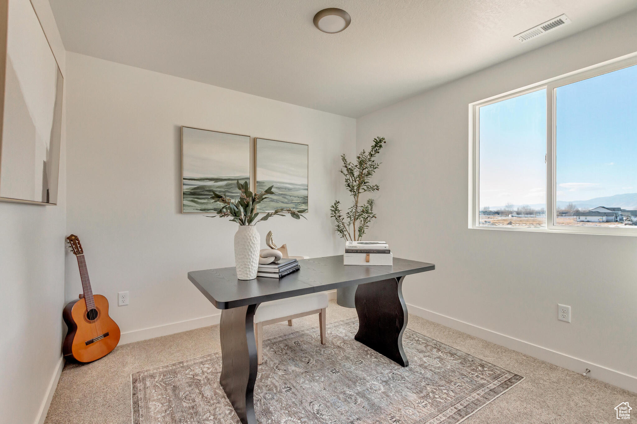 EAGLE POINTE - Residential