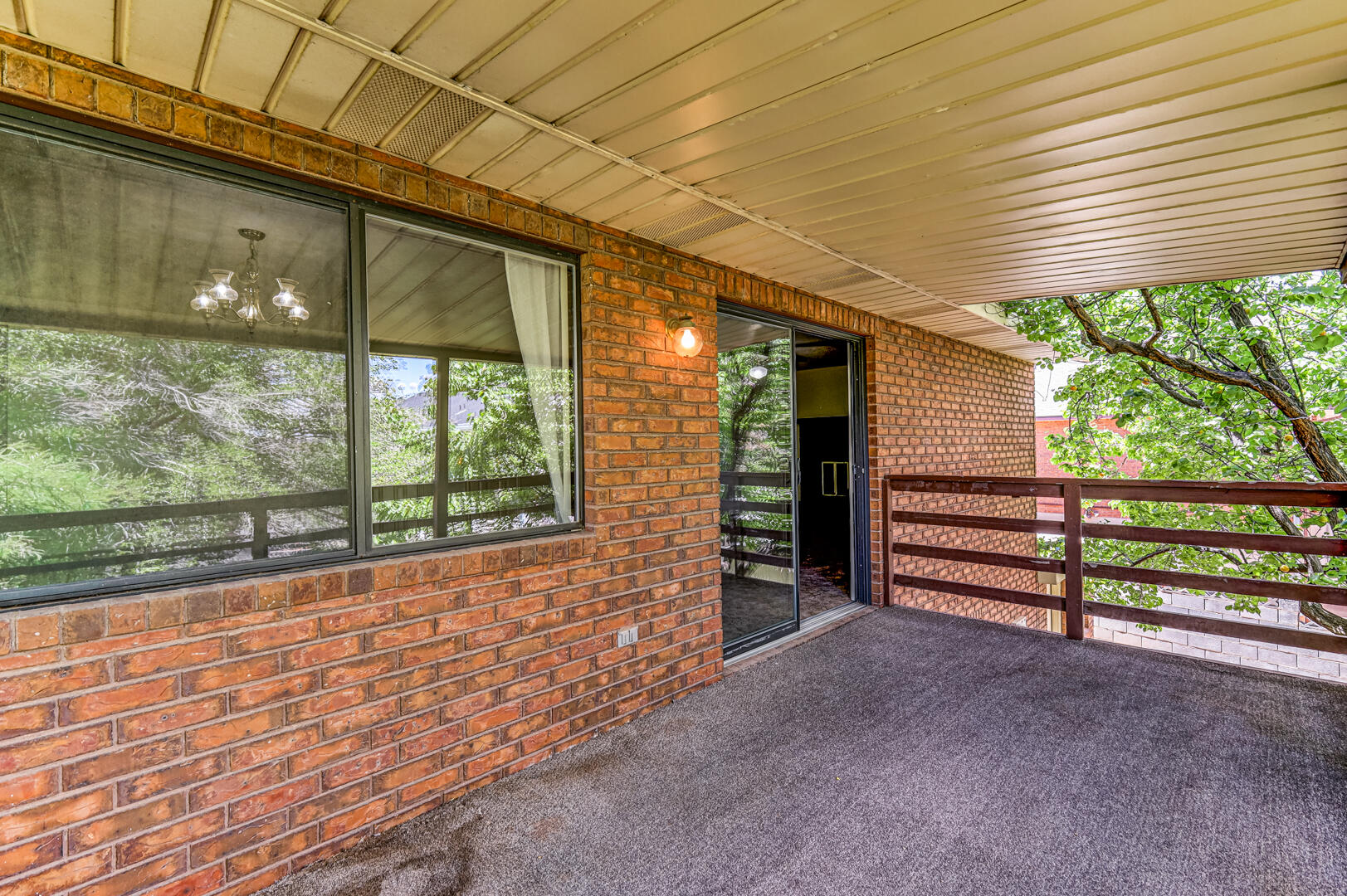 BLOOMINGTON HILLS - Residential
