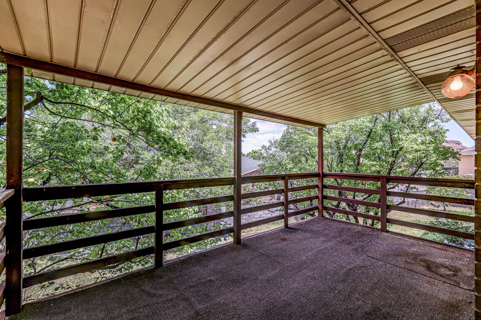 BLOOMINGTON HILLS - Residential