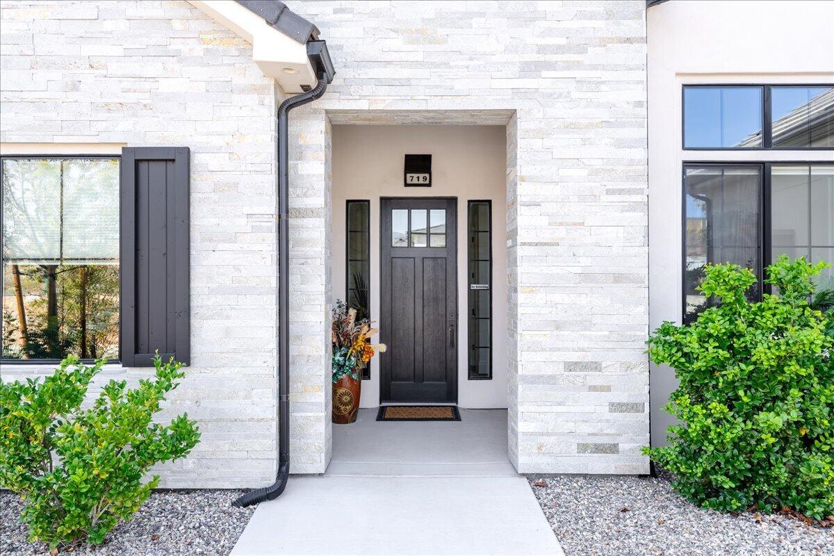 WASHINGTON VISTA - Residential