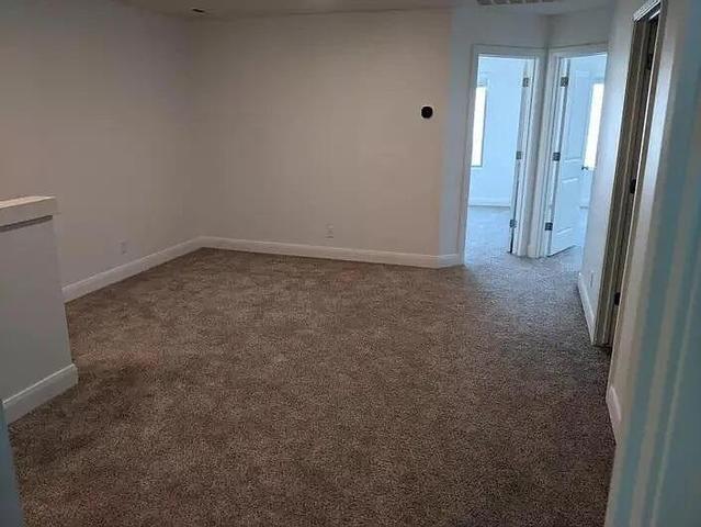 AUBURN HILLS - Residential