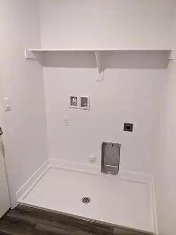 AUBURN HILLS - Residential