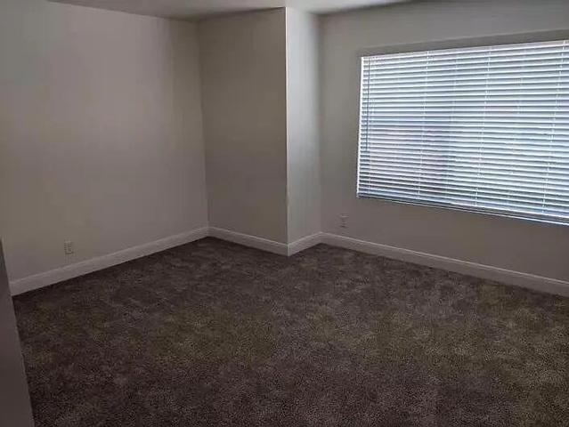 AUBURN HILLS - Residential