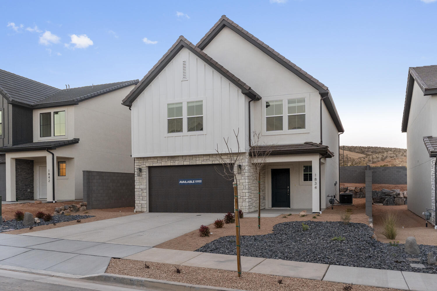 STANDING ROCK EAST AT LONG VALLEY - Residential