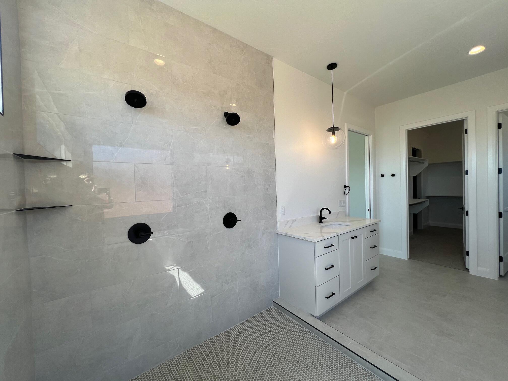 UNITY VILLAGE - Residential