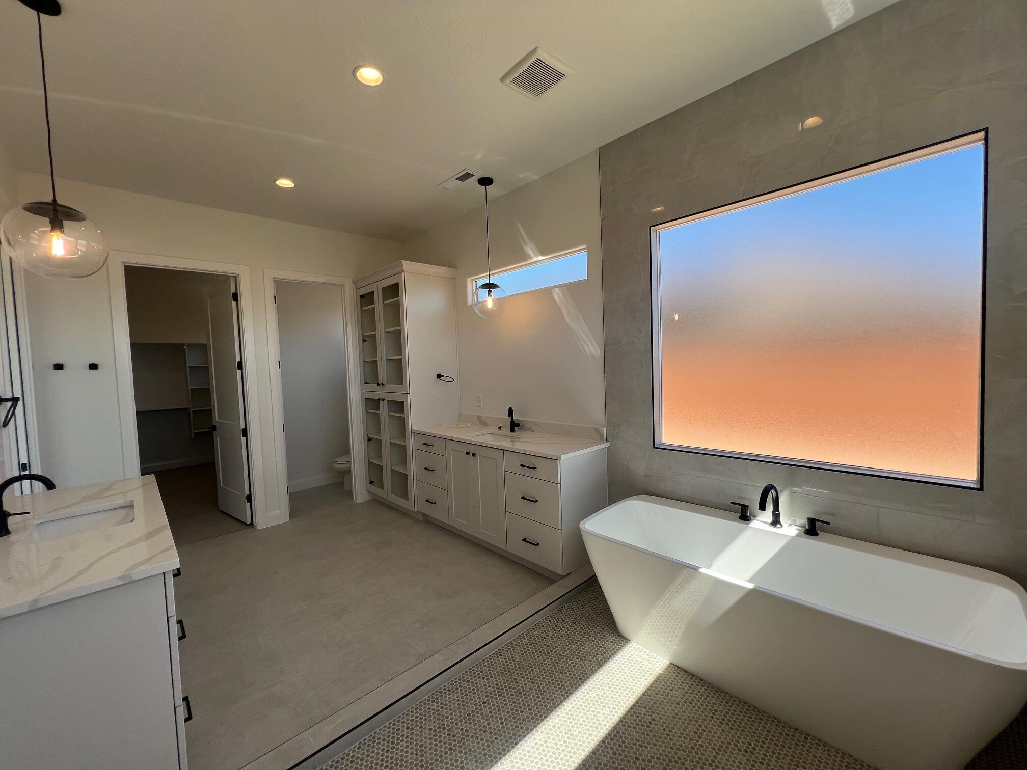 UNITY VILLAGE - Residential