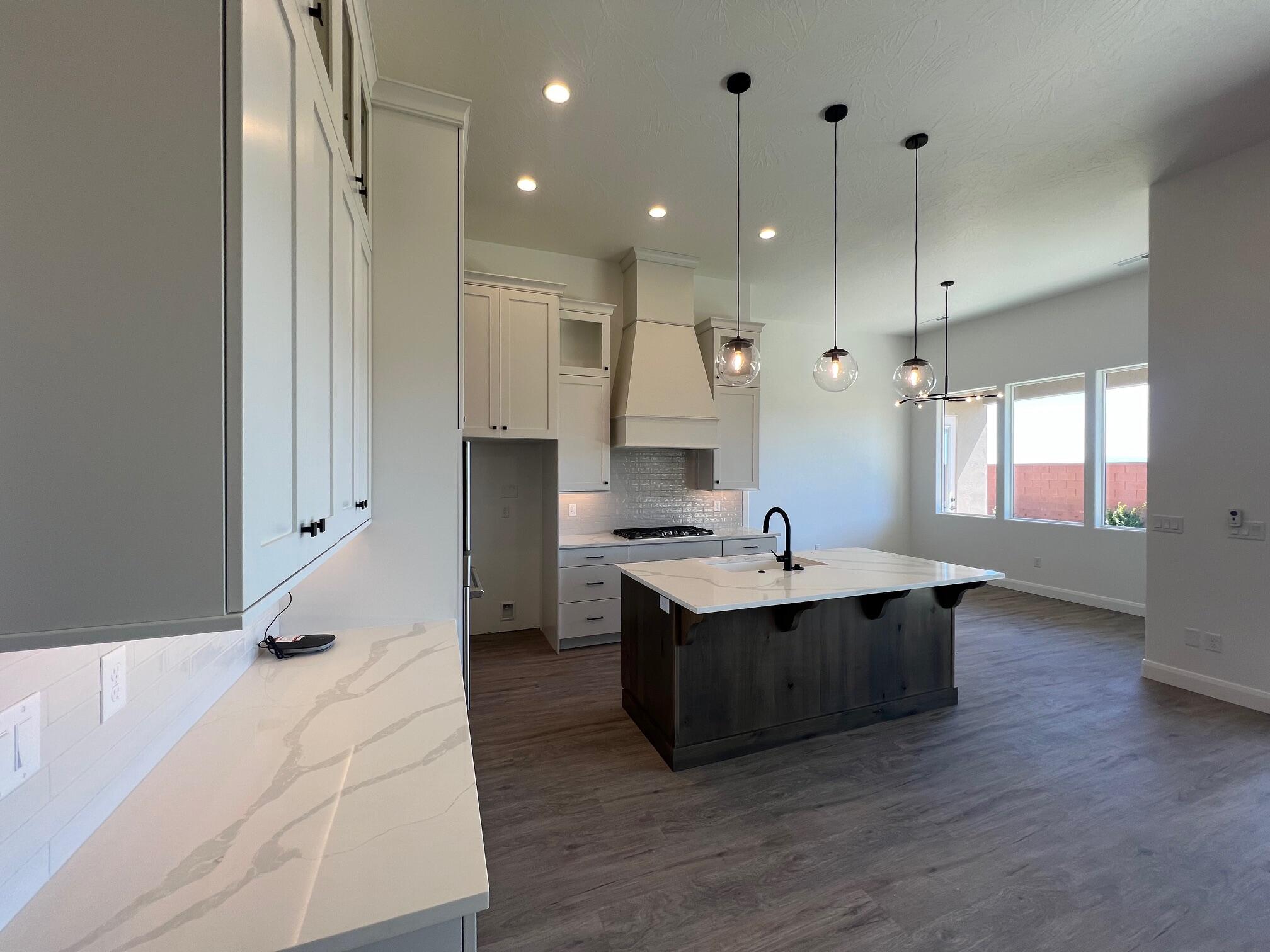 UNITY VILLAGE - Residential