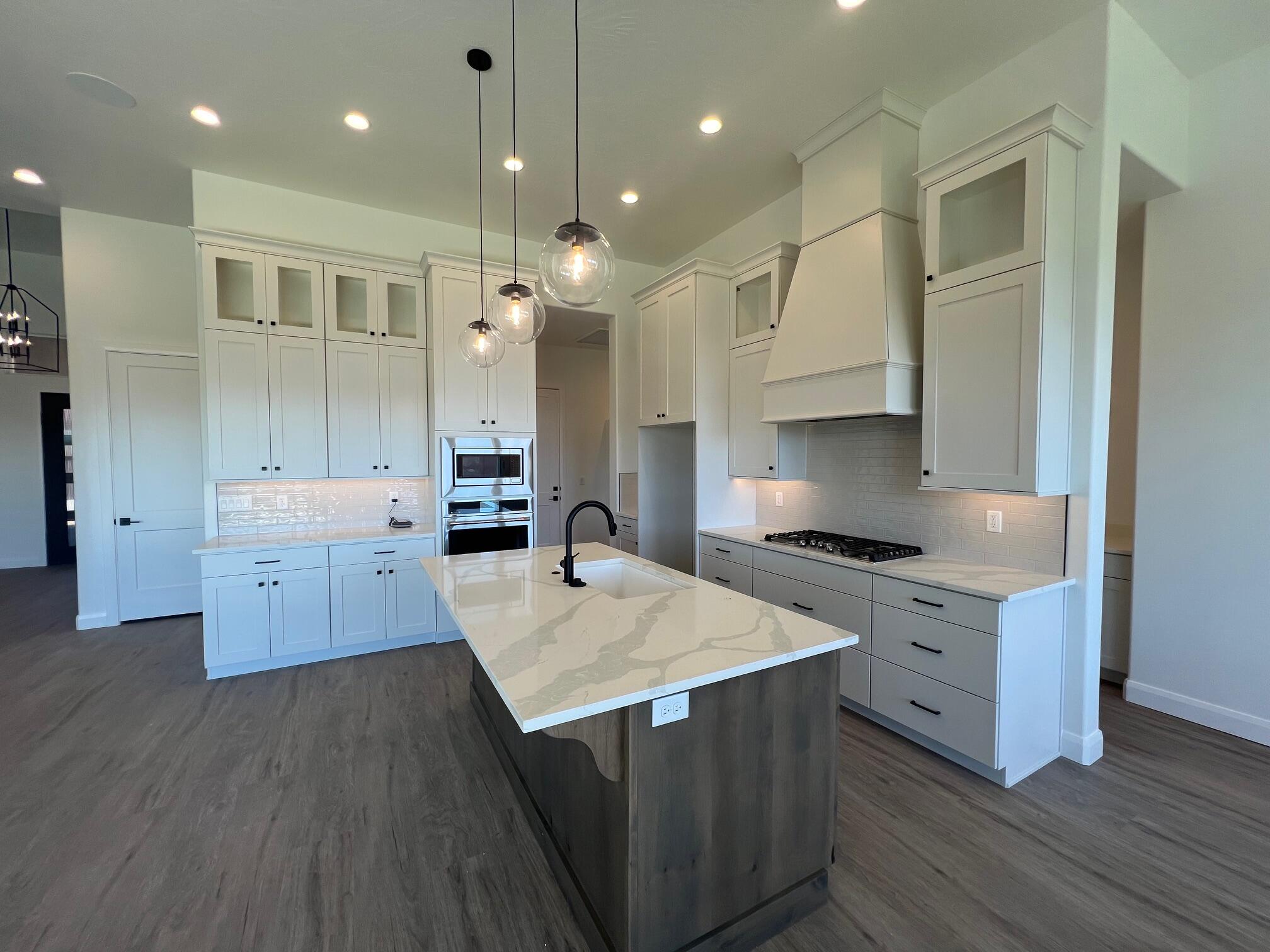 UNITY VILLAGE - Residential