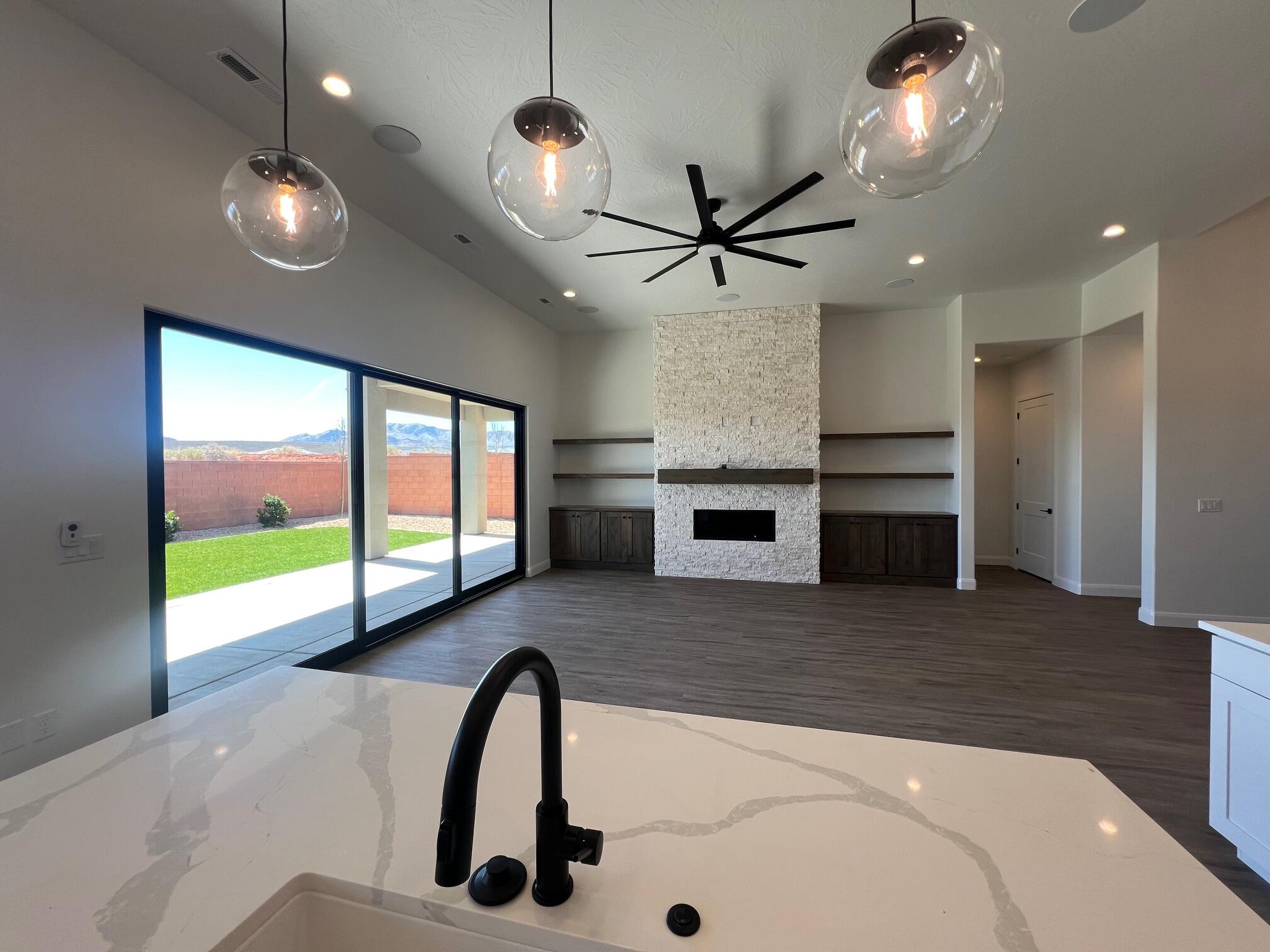 UNITY VILLAGE - Residential