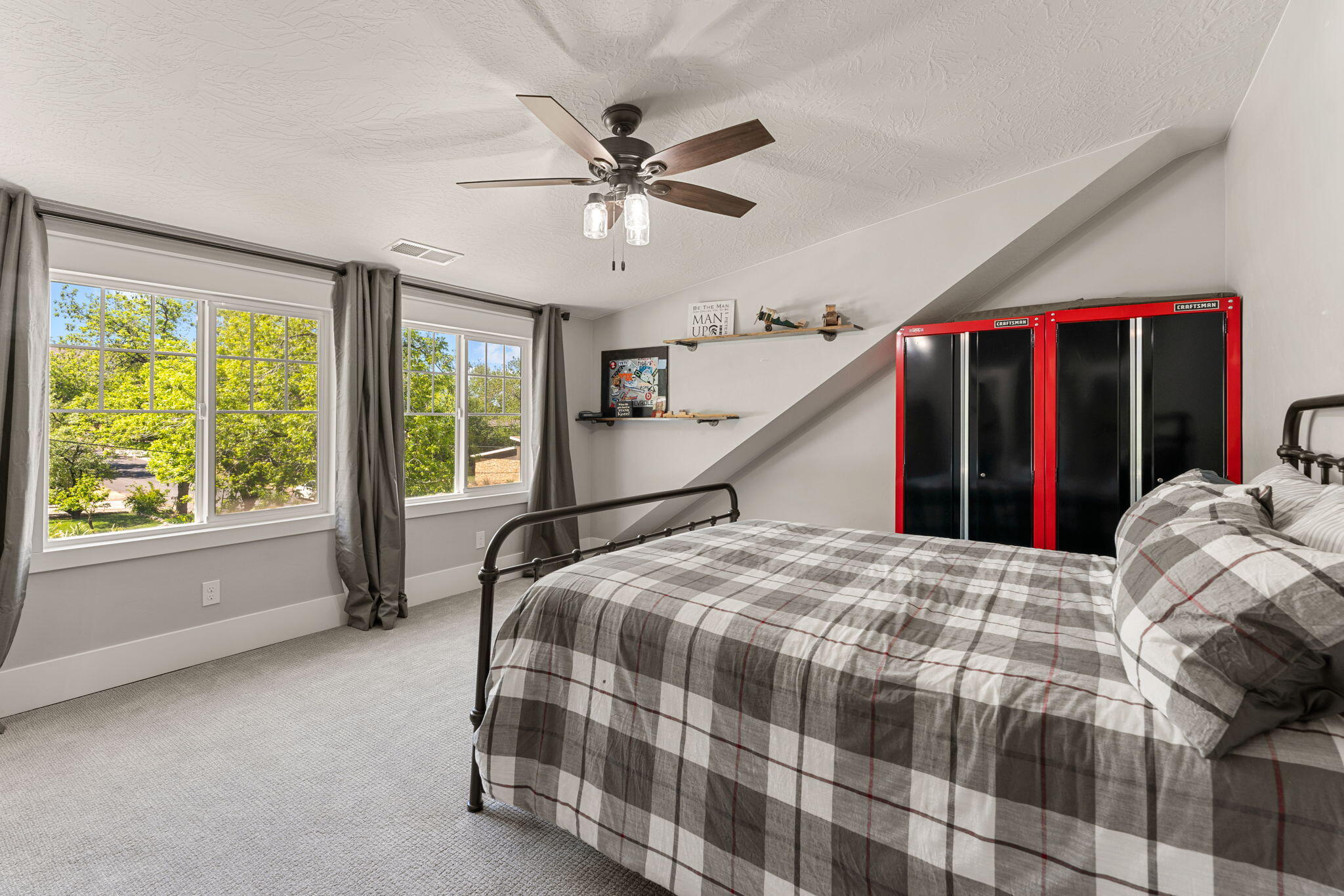 HURRICANE TOWNSITE - Residential