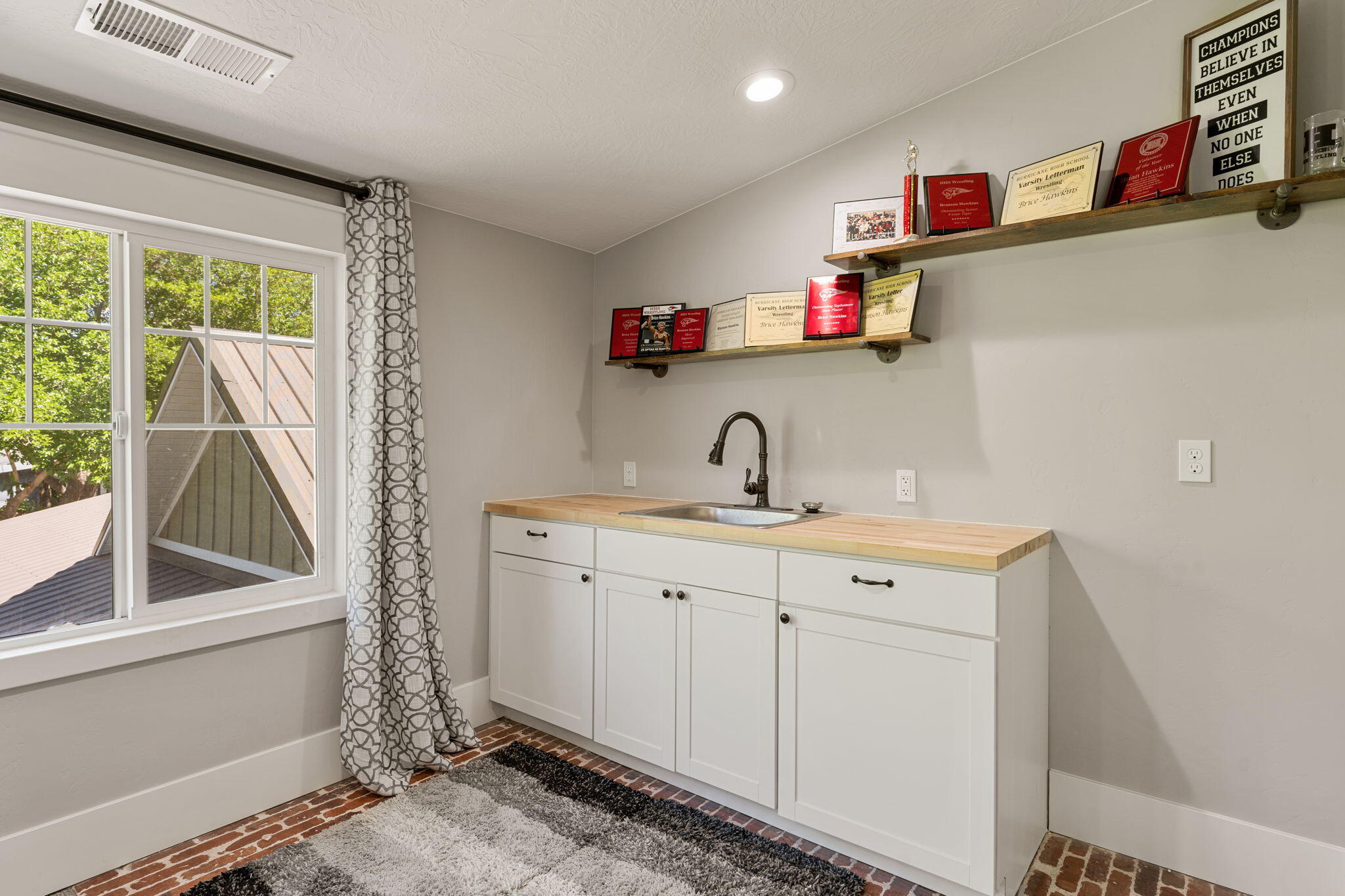 HURRICANE TOWNSITE - Residential