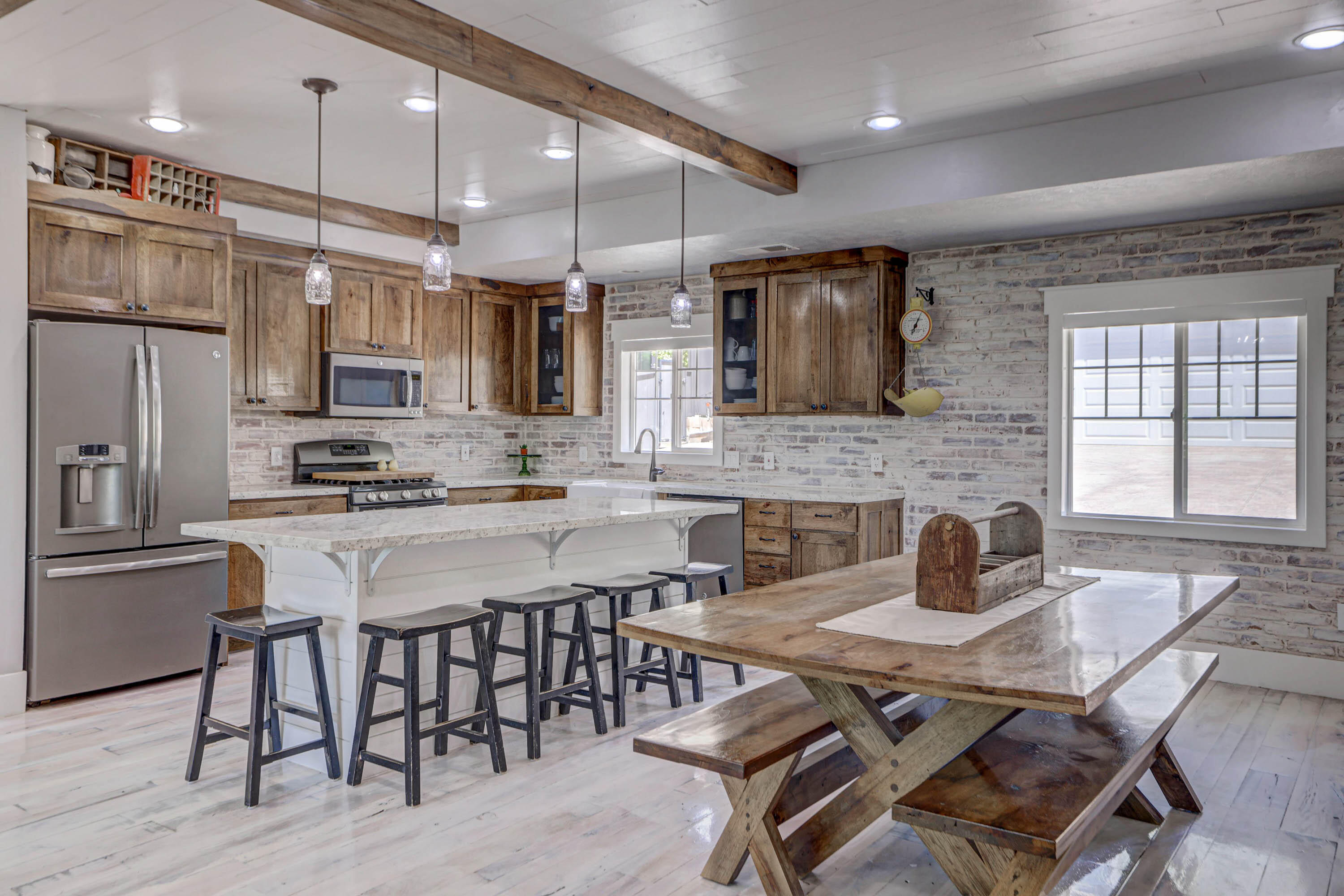 HURRICANE TOWNSITE - Residential