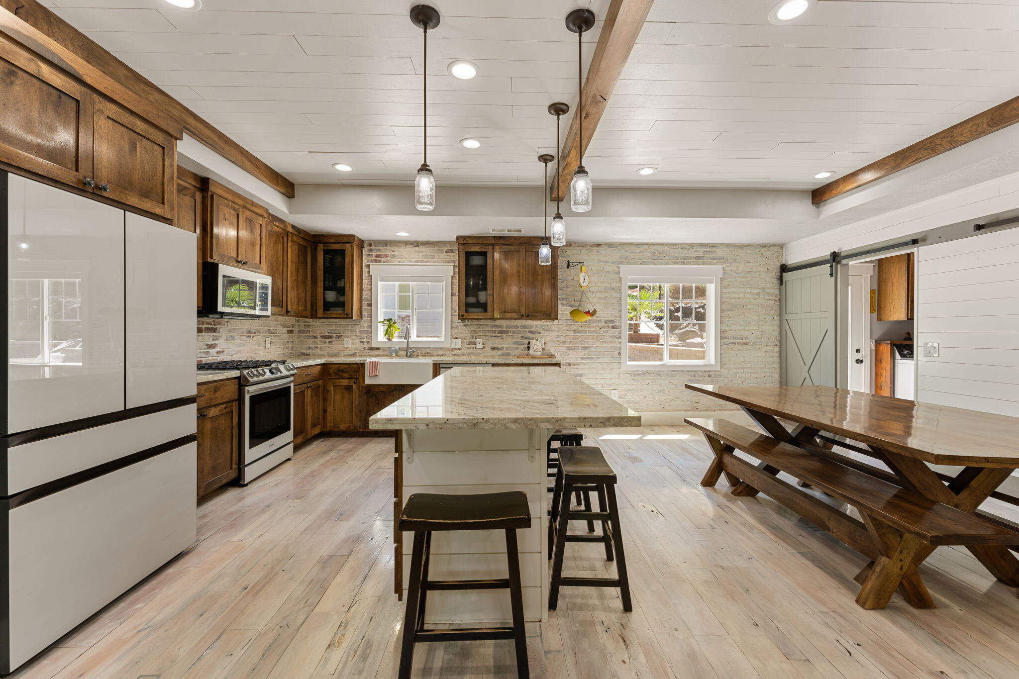 HURRICANE TOWNSITE - Residential