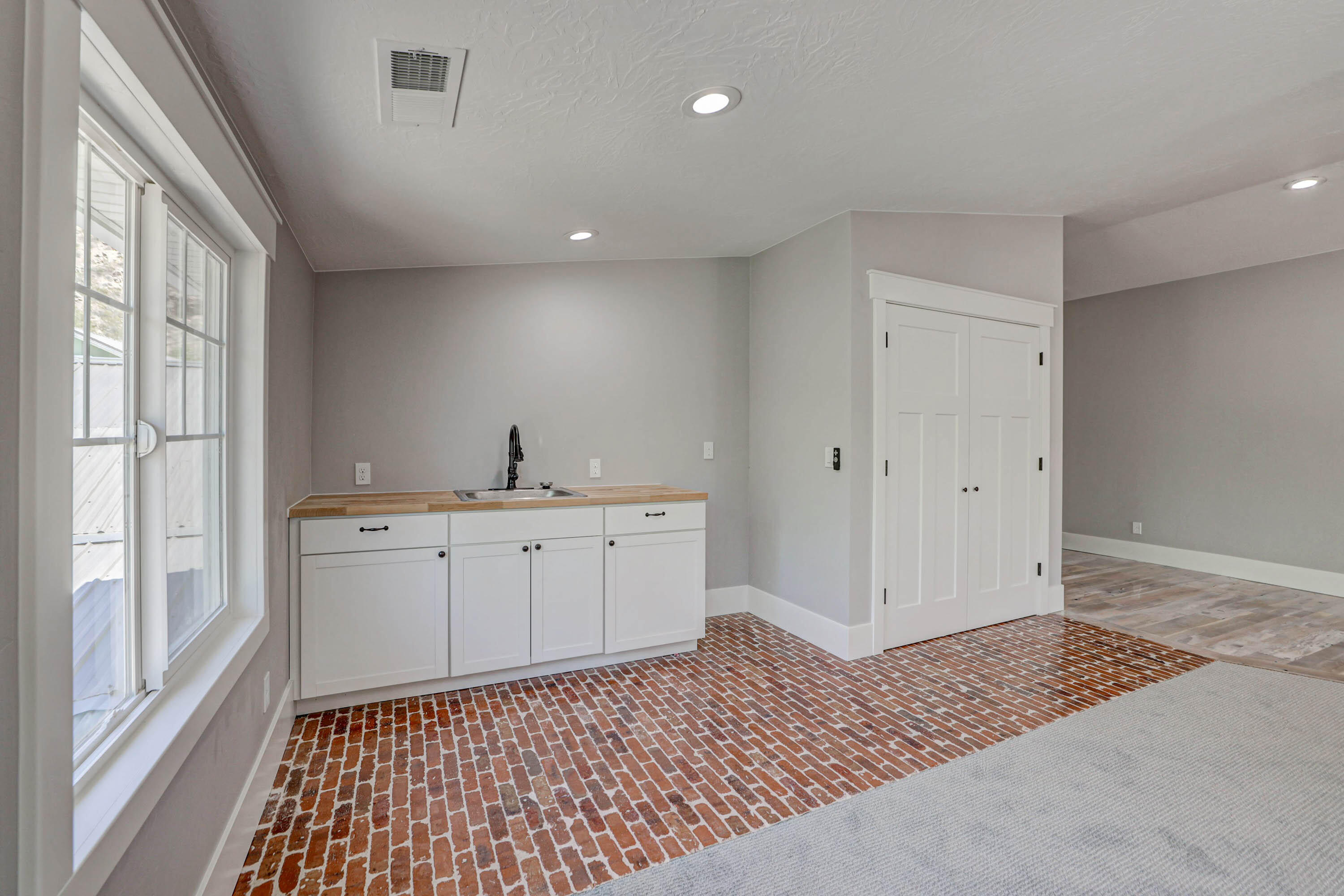 HURRICANE TOWNSITE - Residential