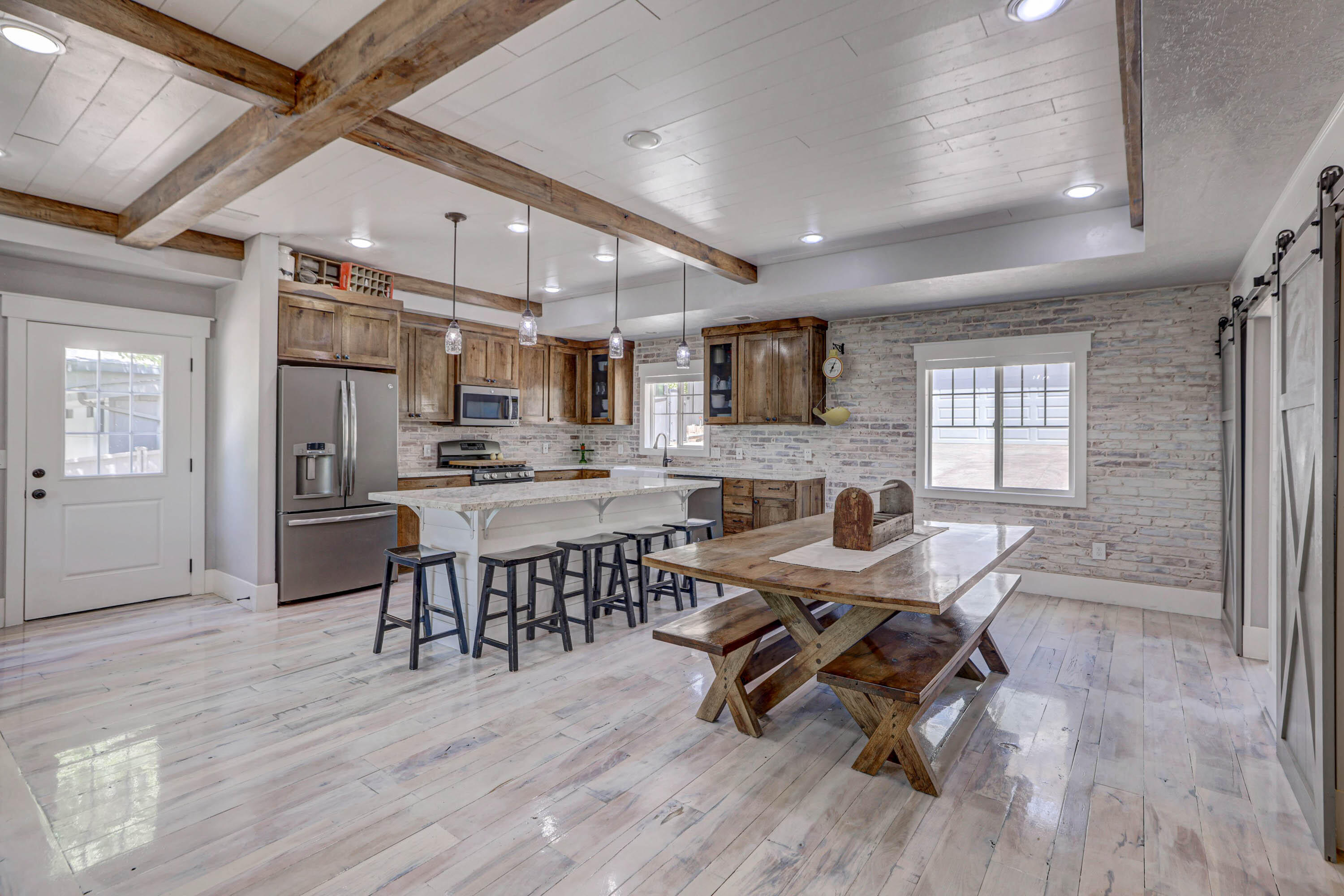 HURRICANE TOWNSITE - Residential