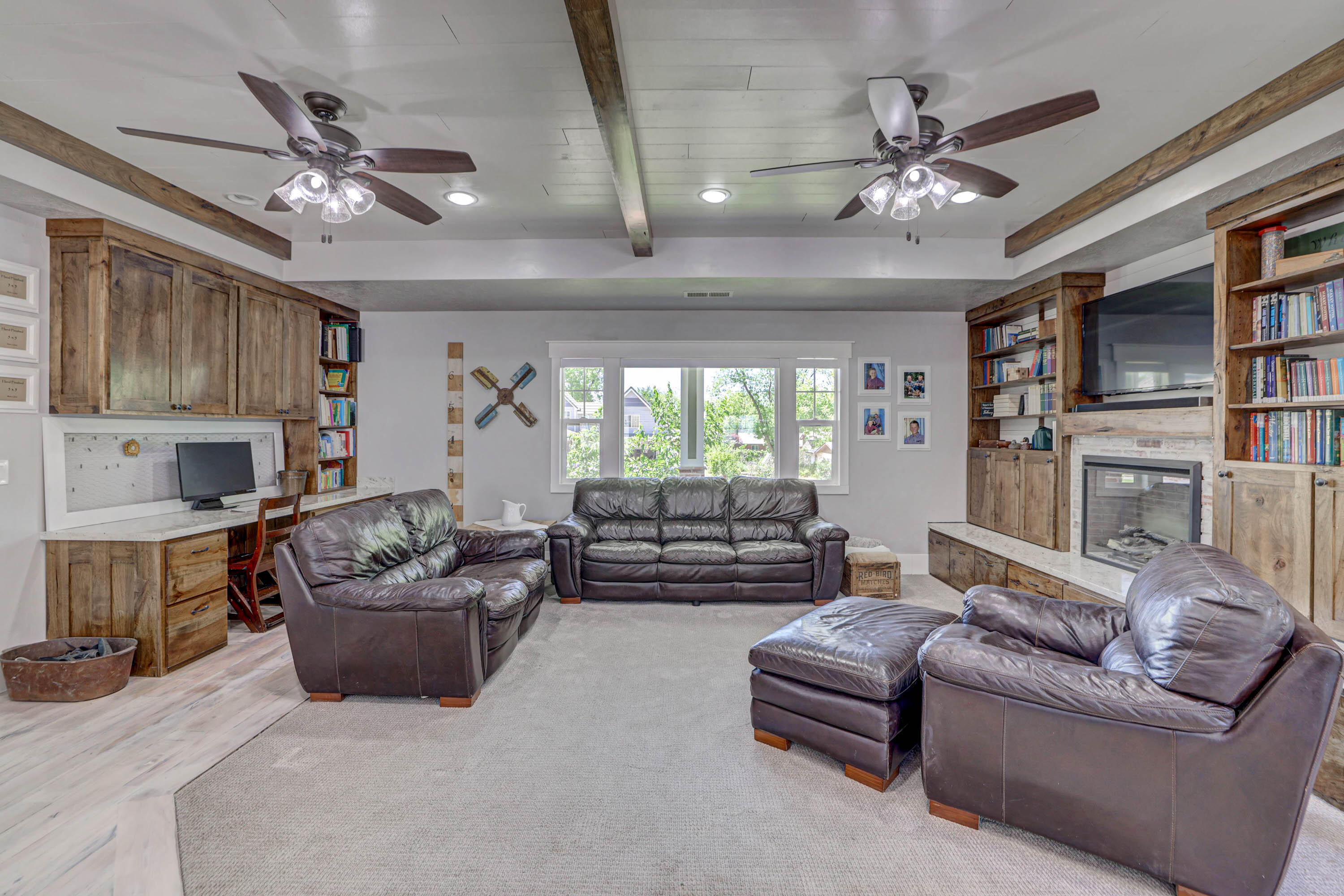 HURRICANE TOWNSITE - Residential