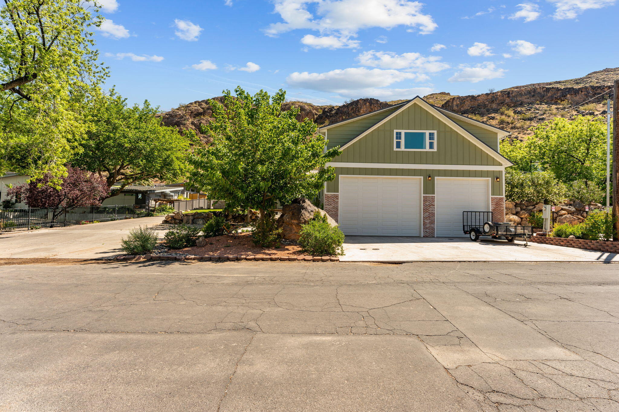 HURRICANE TOWNSITE - Residential