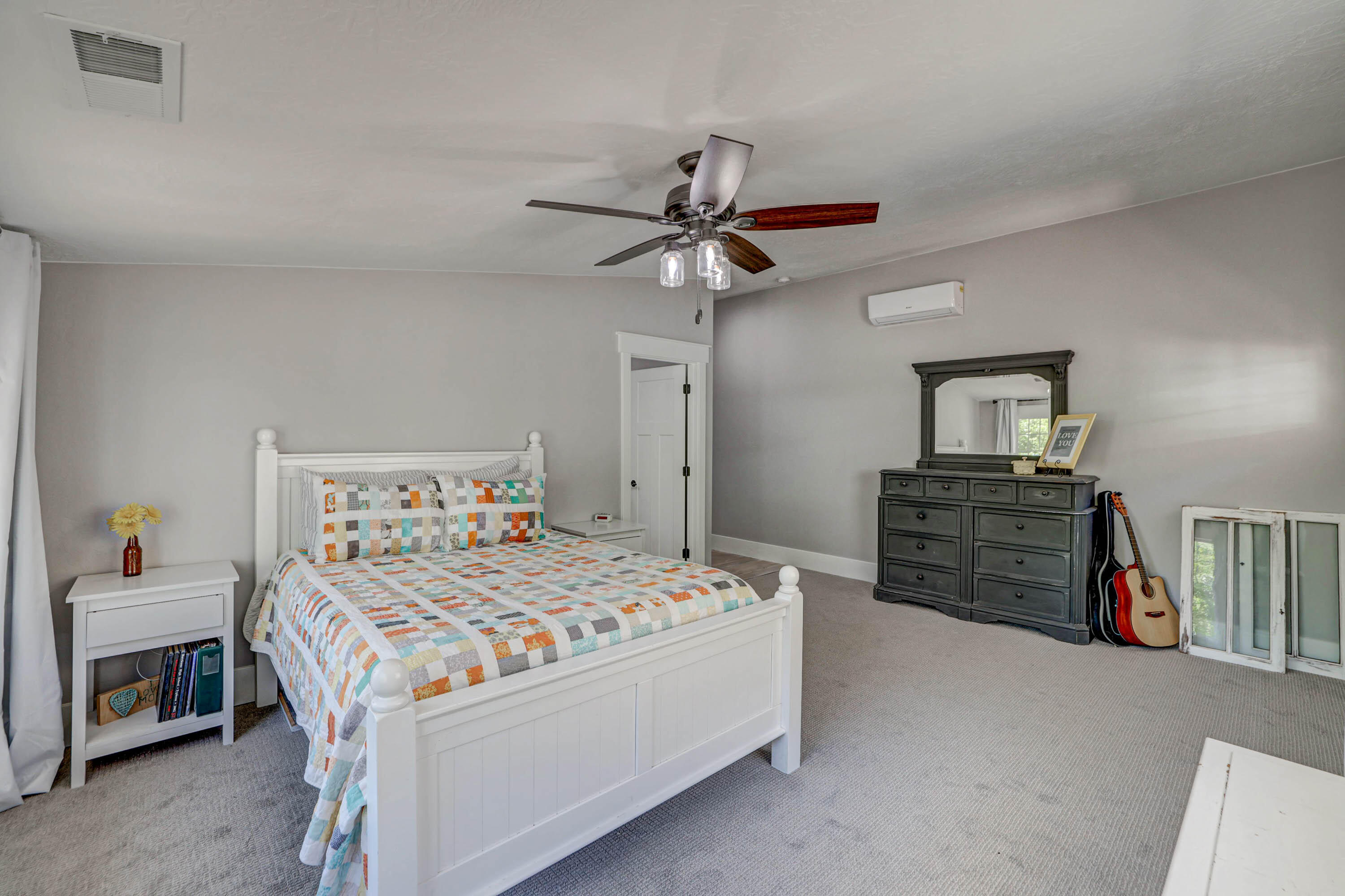 HURRICANE TOWNSITE - Residential