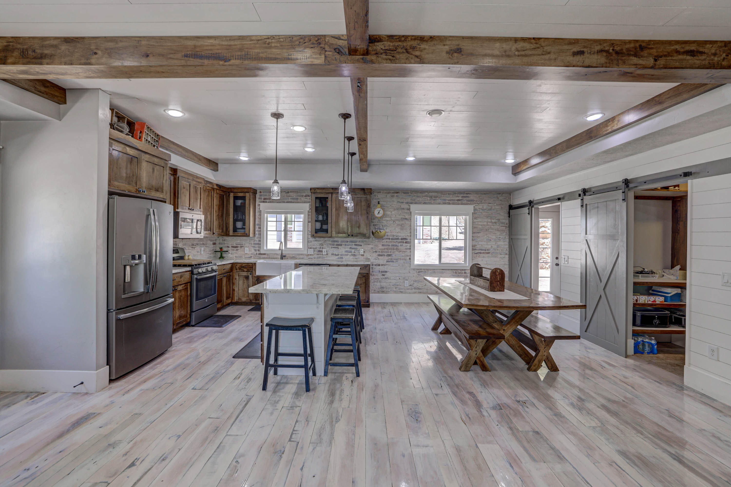 HURRICANE TOWNSITE - Residential