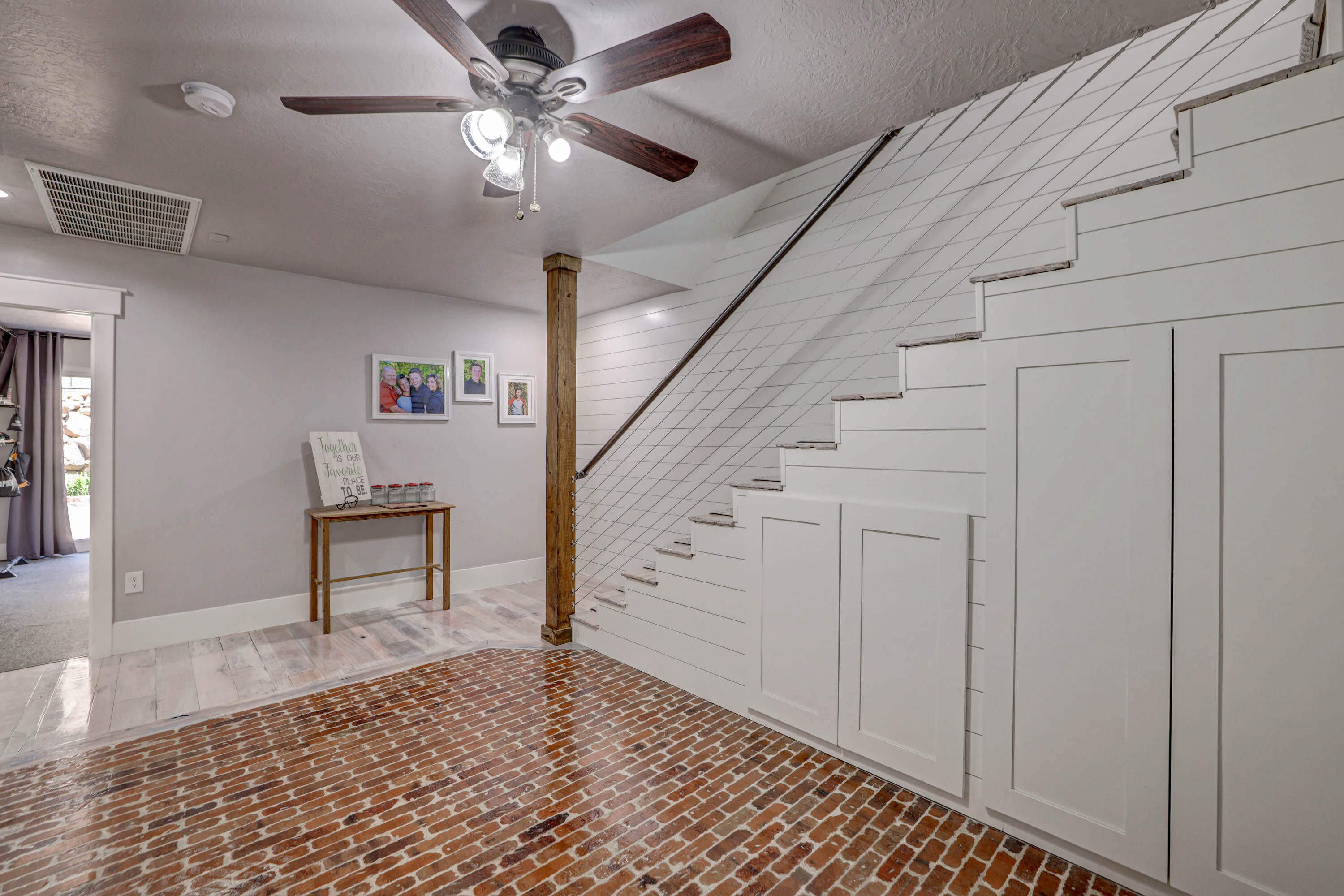 HURRICANE TOWNSITE - Residential