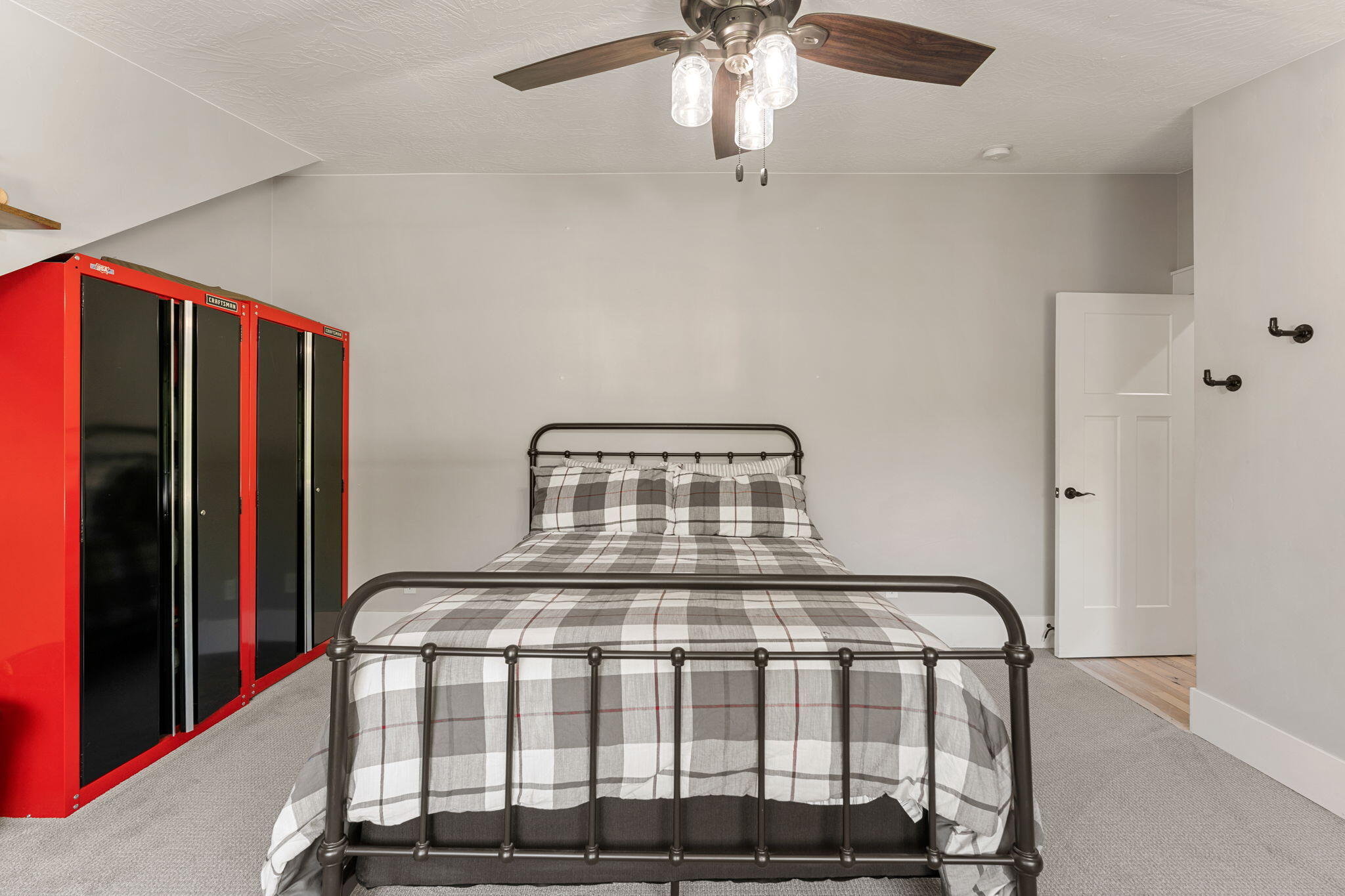 HURRICANE TOWNSITE - Residential