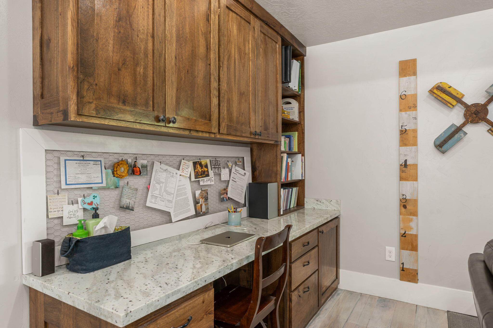 HURRICANE TOWNSITE - Residential