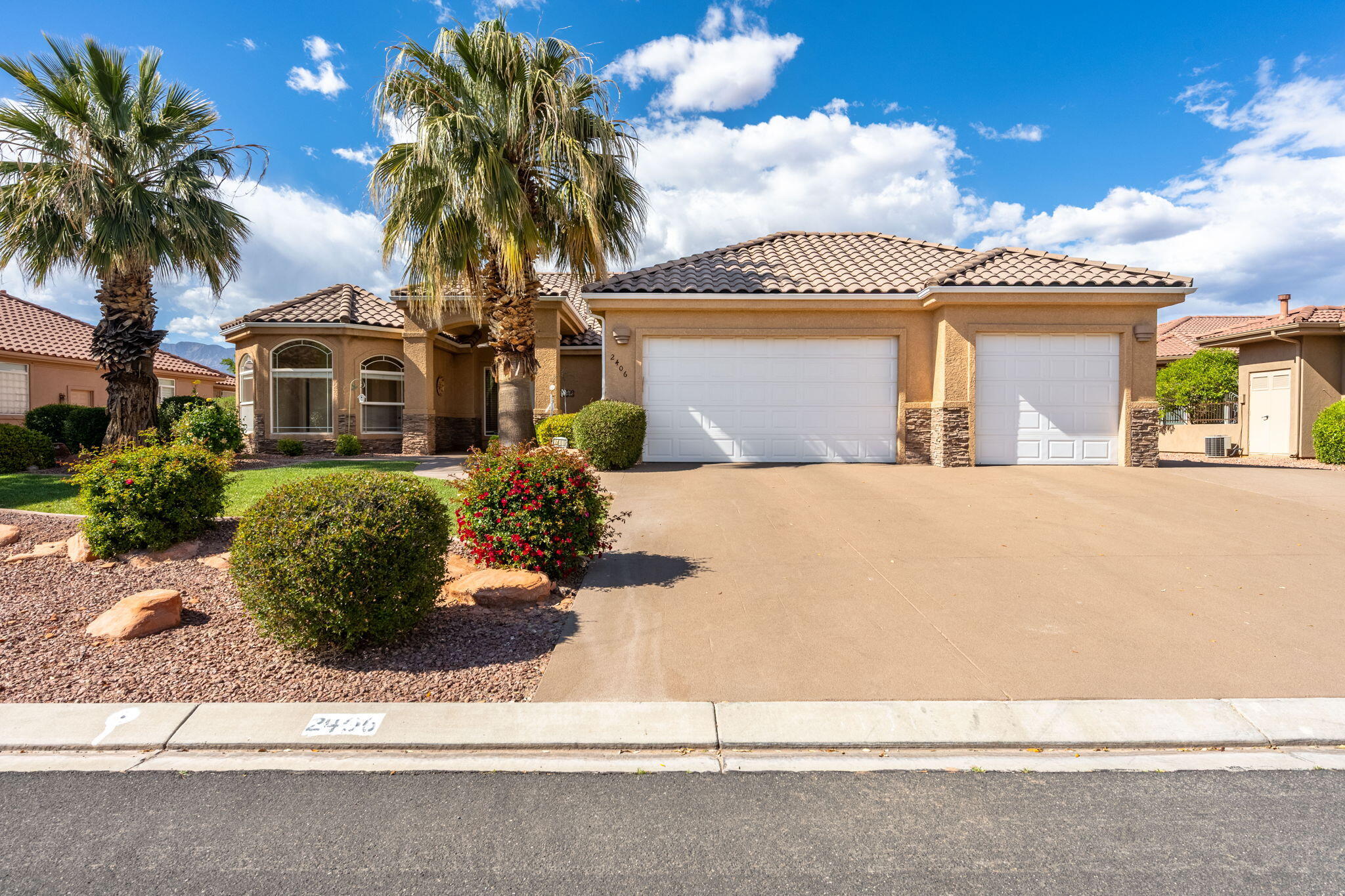 SKY MOUNTAIN GOLF ESTATES - Residential