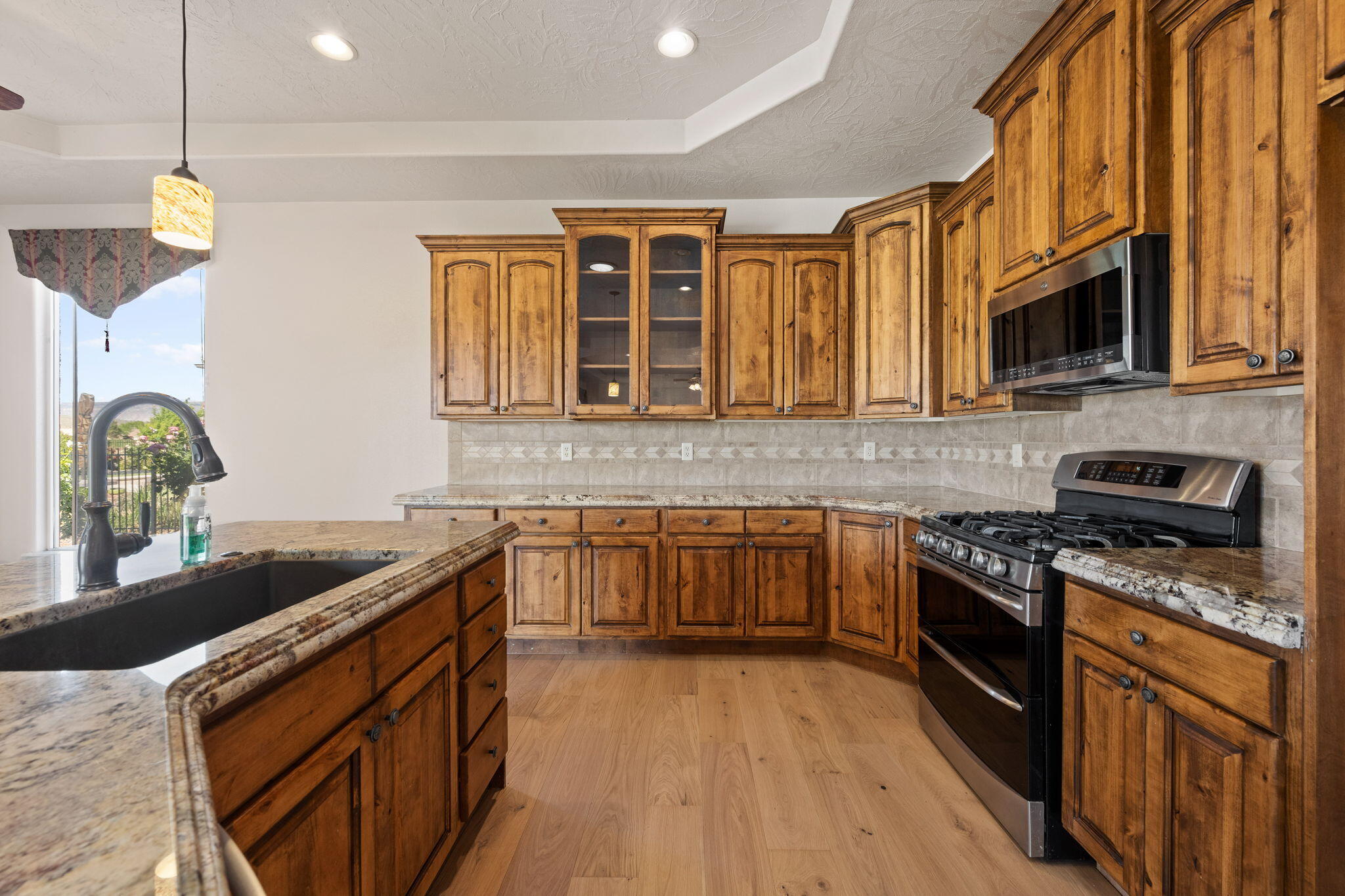 SKY MOUNTAIN GOLF ESTATES - Residential