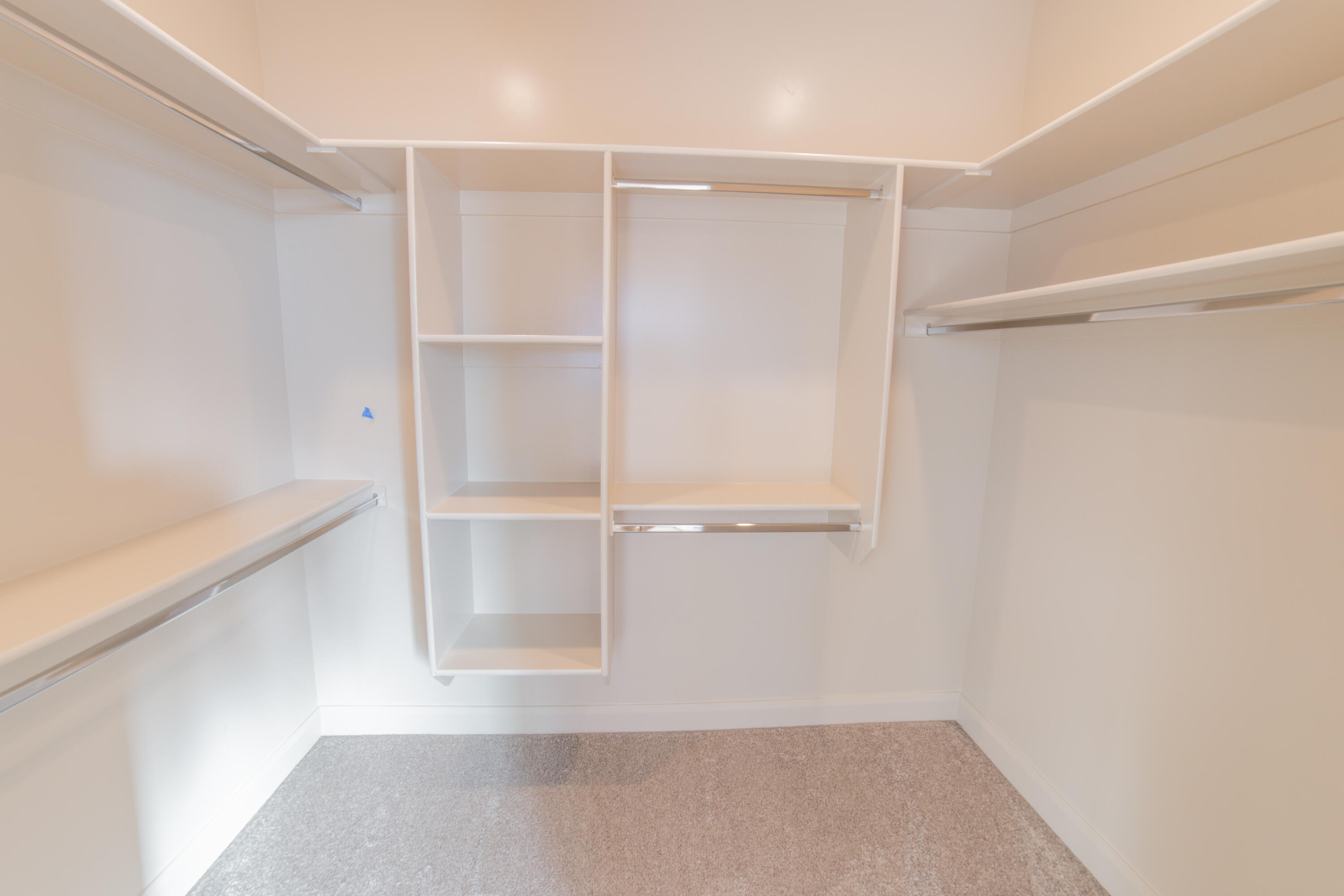 SKY VALLEY - Residential