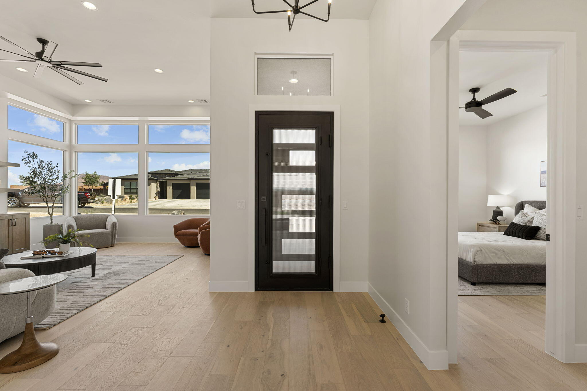 BLACK STONE - Residential