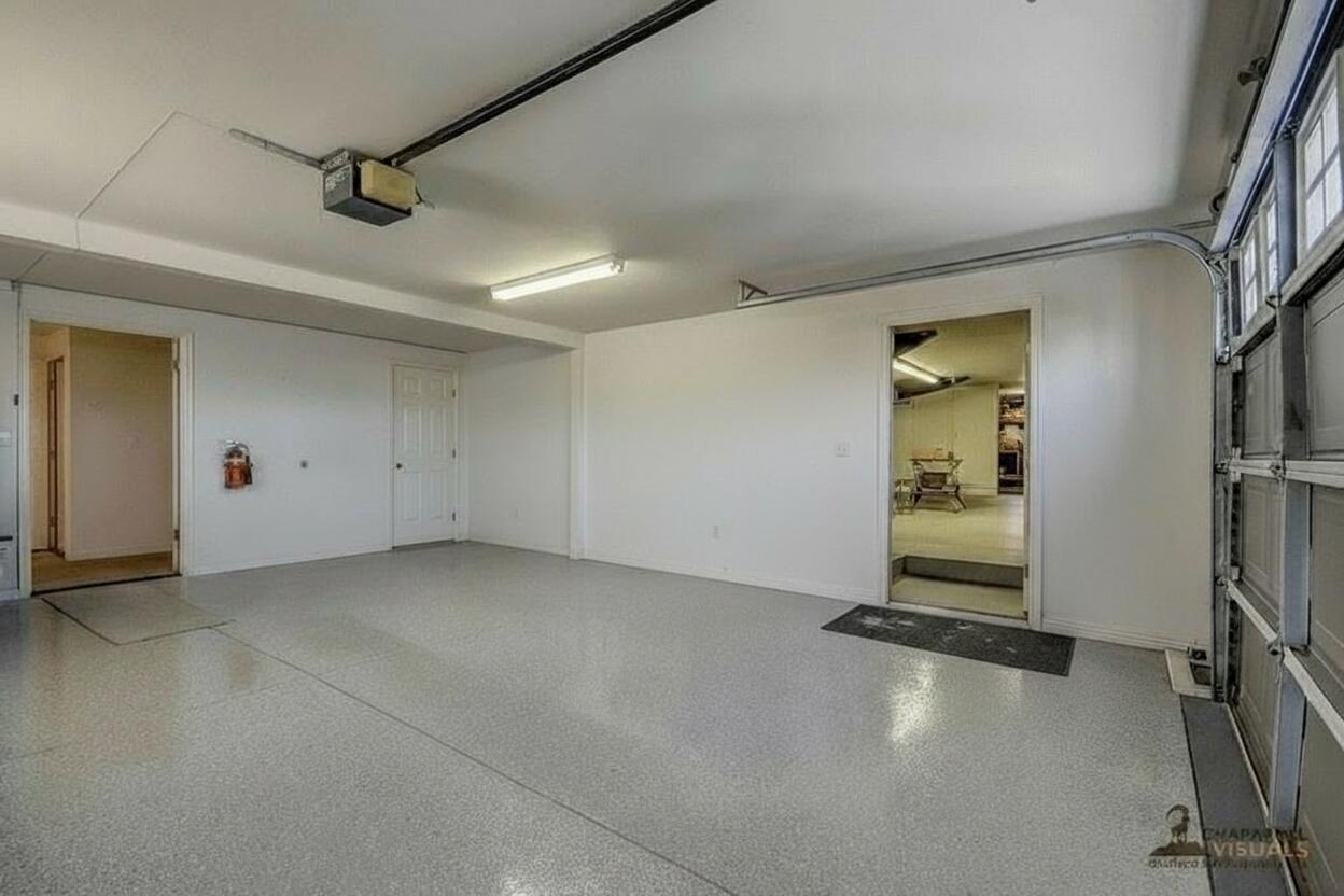 BLOOMINGTON HILLS - Residential