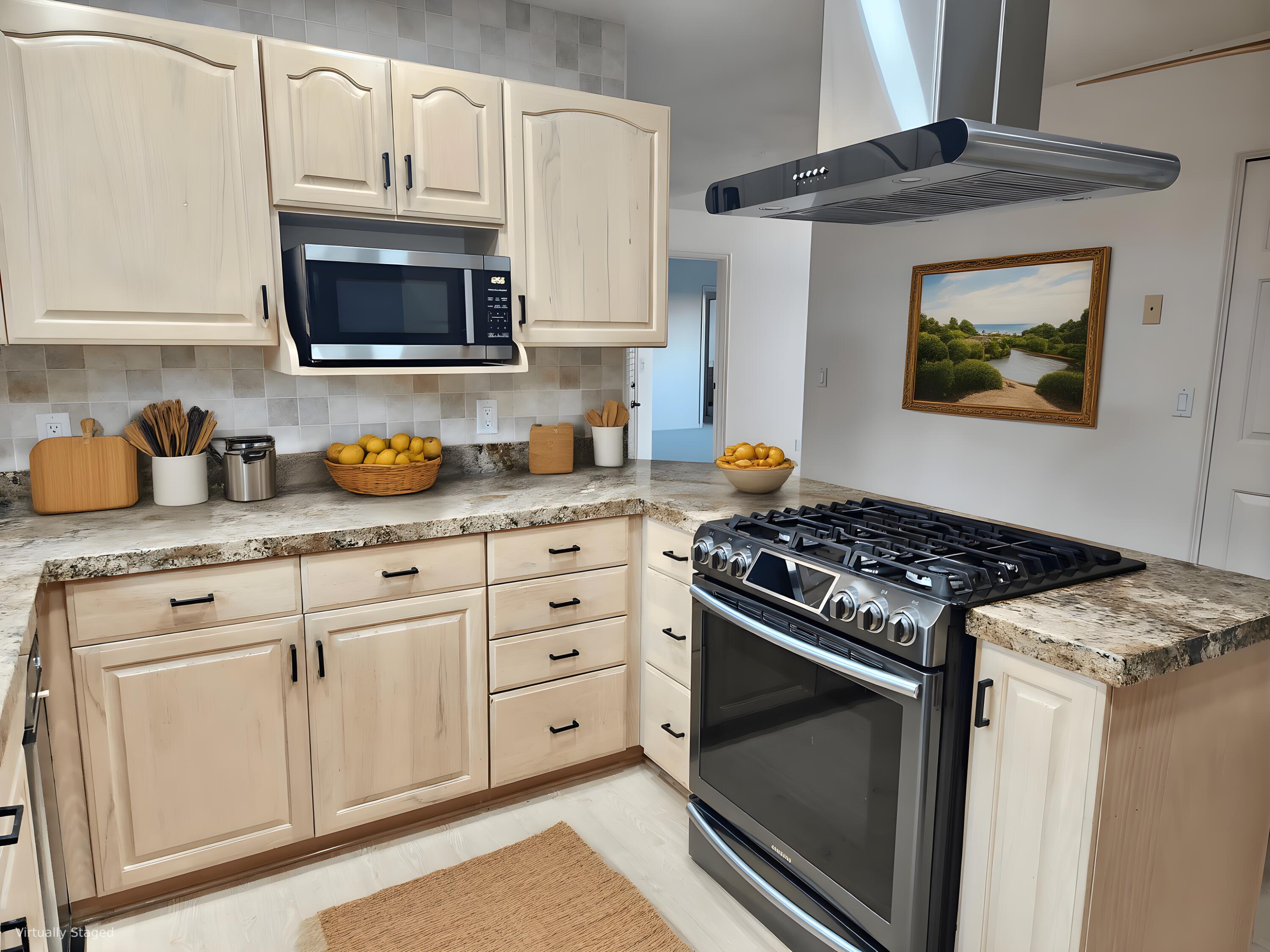 BLOOMINGTON HILLS - Residential