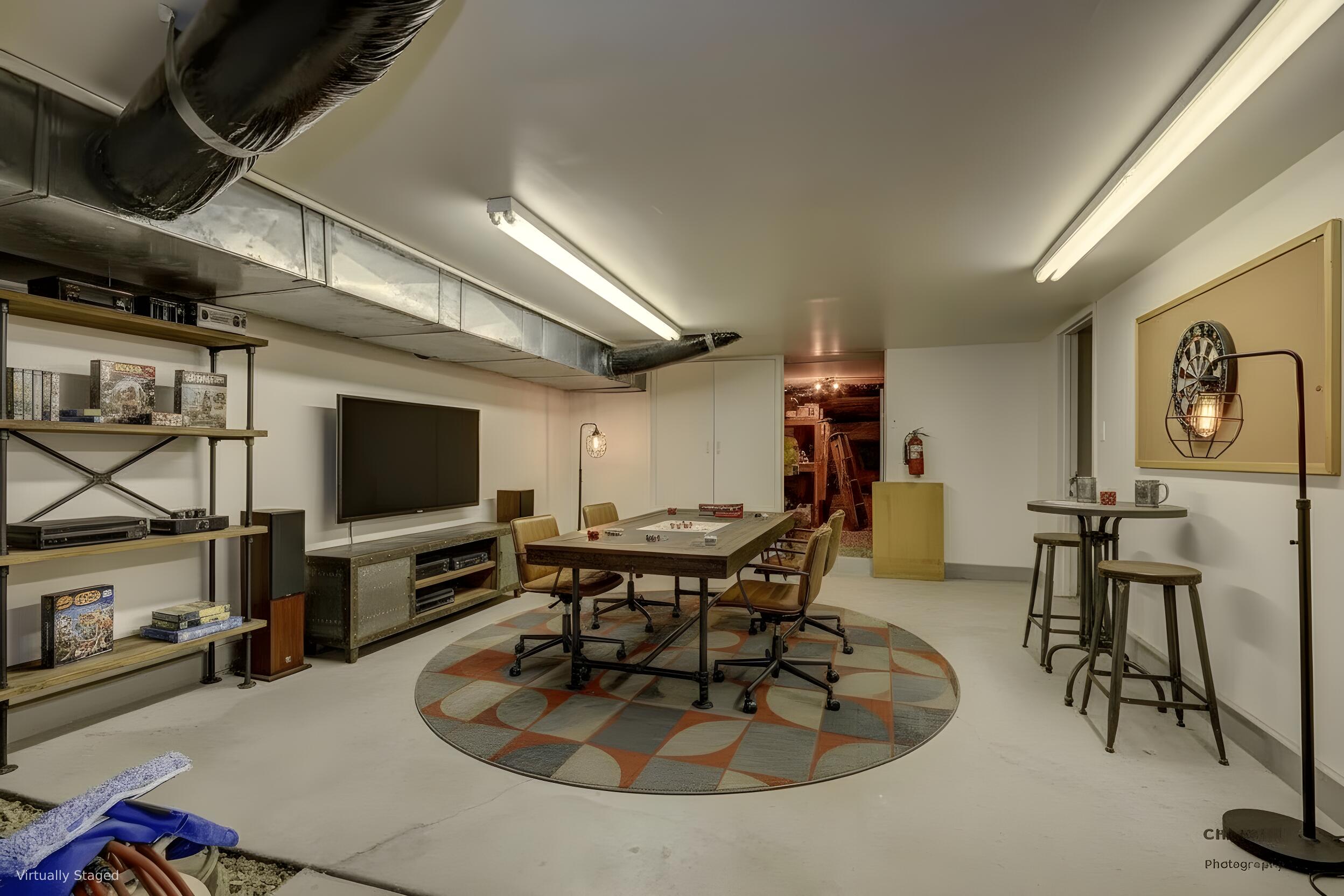 BLOOMINGTON HILLS - Residential