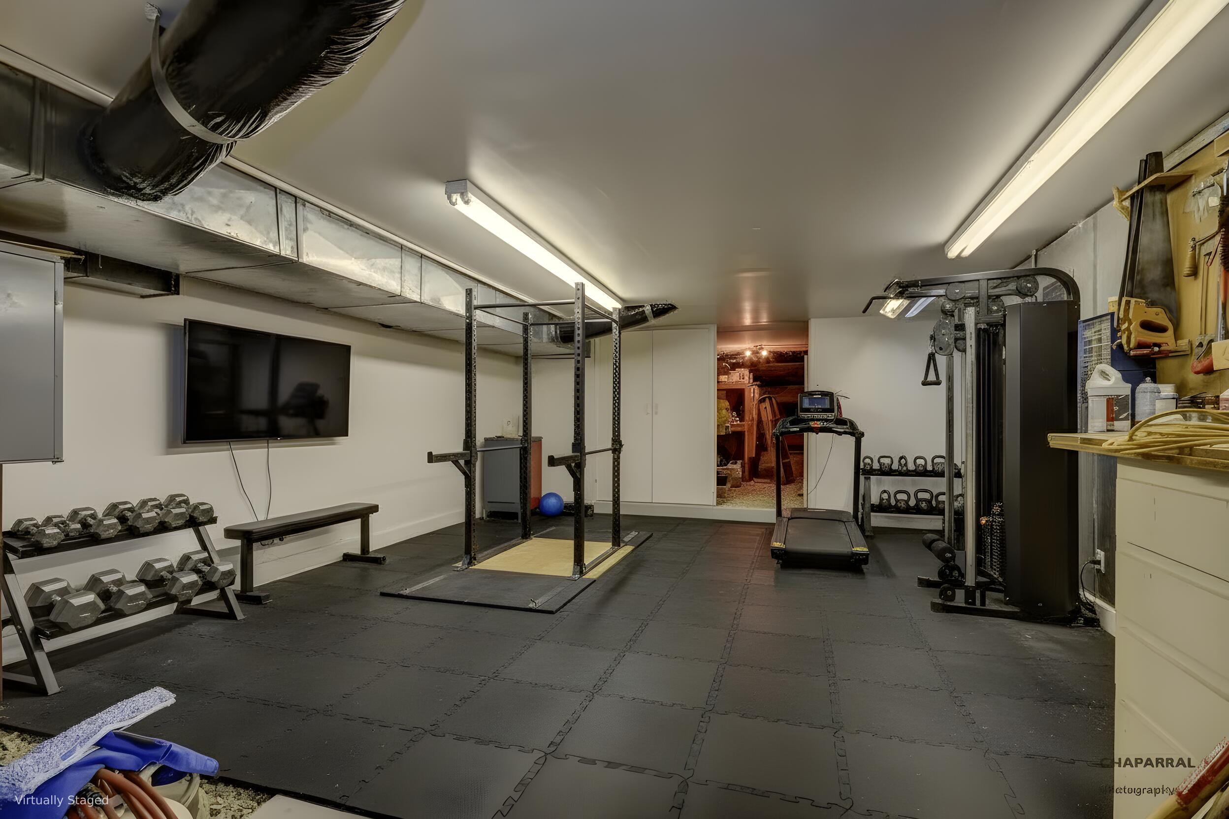 BLOOMINGTON HILLS - Residential