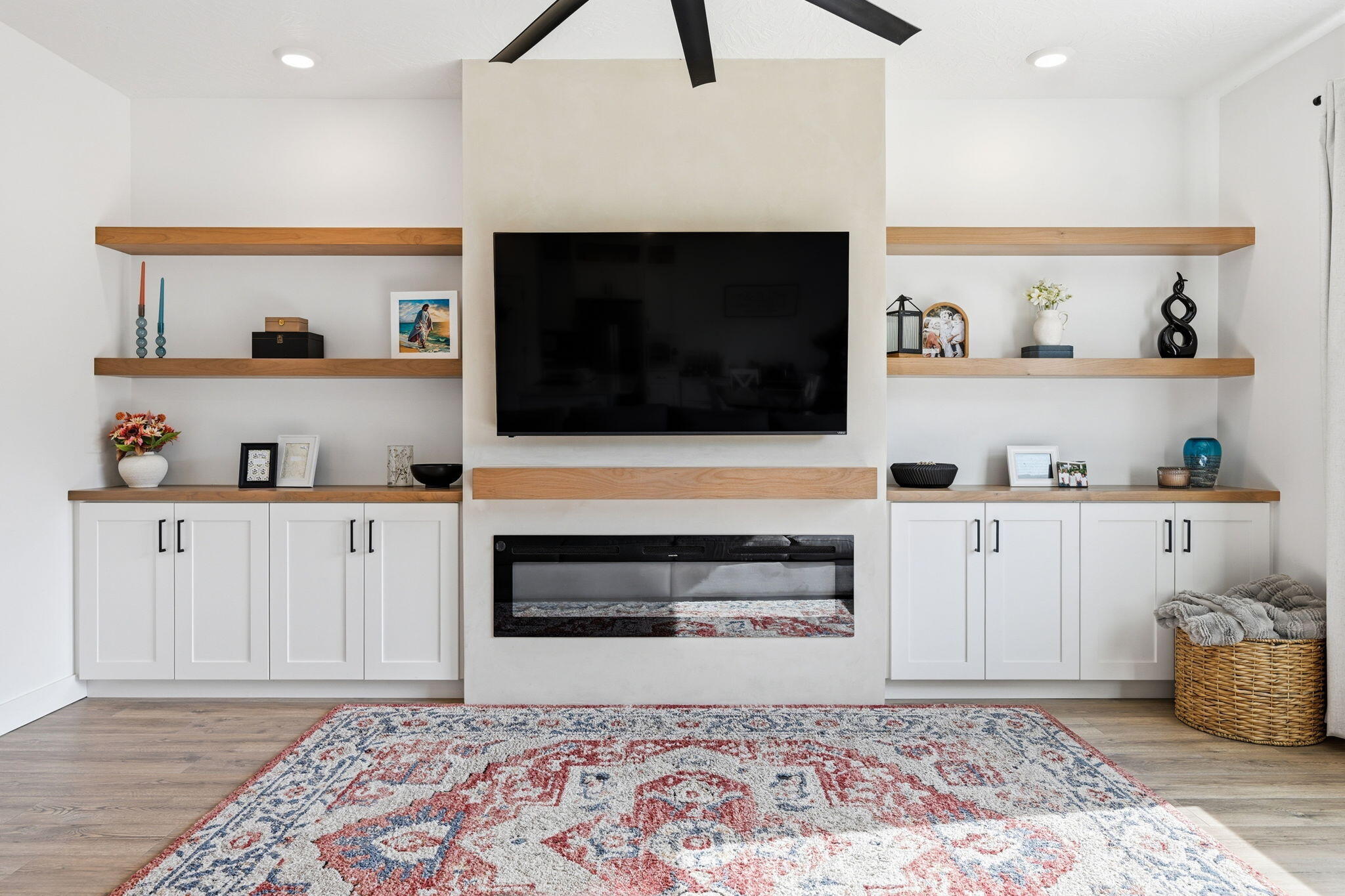 STARR SPRINGS AT LONG VALLEY - Residential