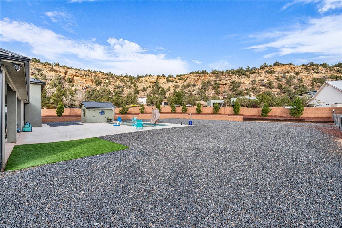 APPLE VALLEY RANCH GOOSEBERRY - Residential