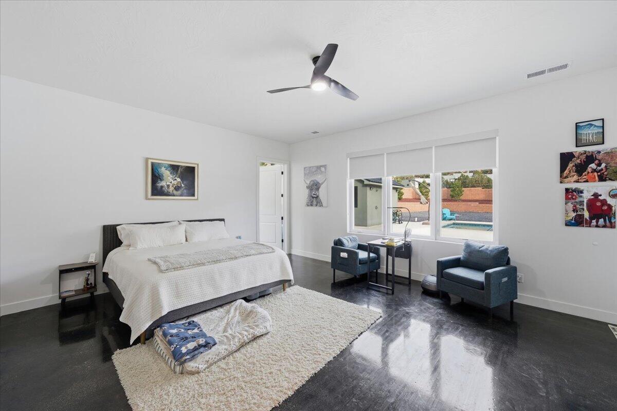 APPLE VALLEY RANCH GOOSEBERRY - Residential