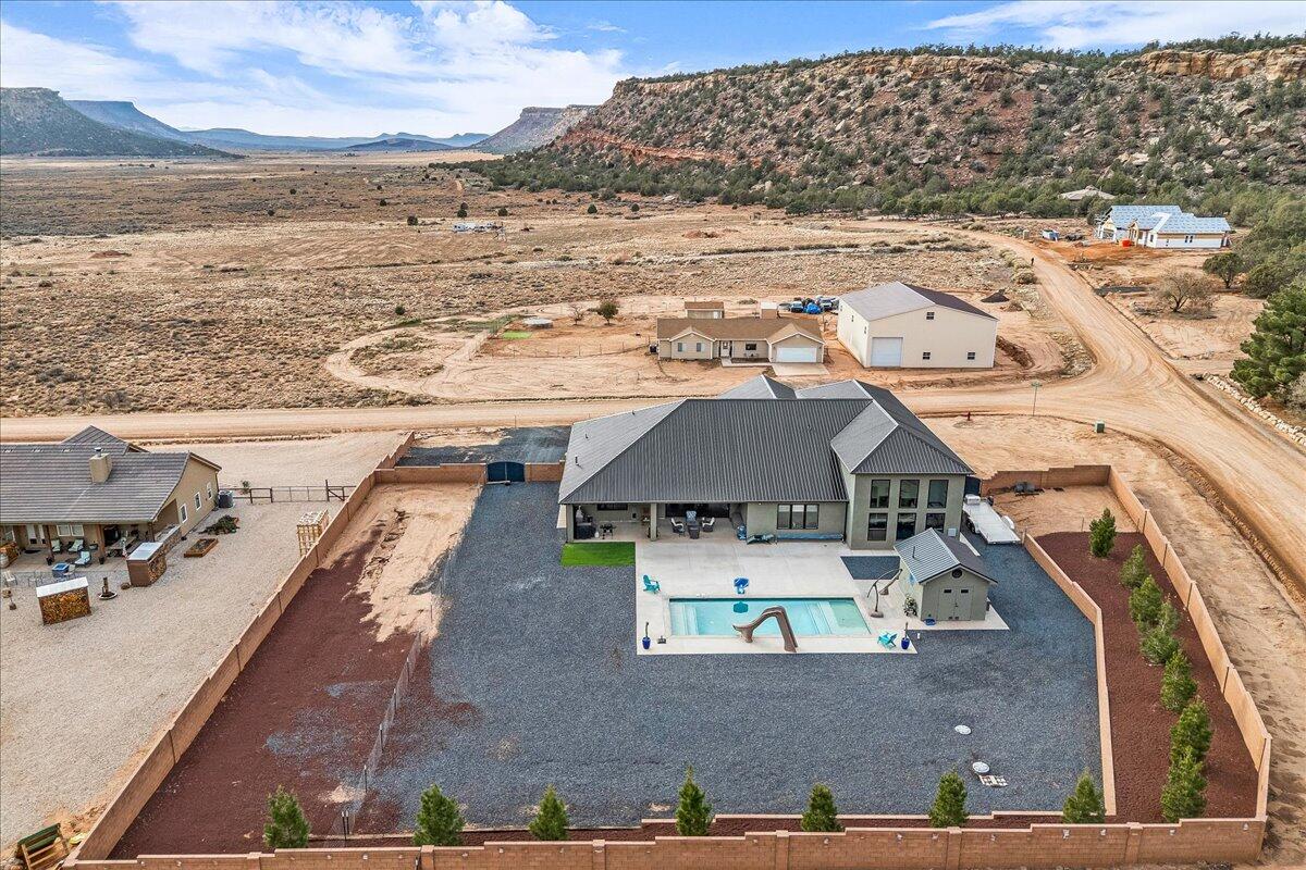 APPLE VALLEY RANCH GOOSEBERRY - Residential