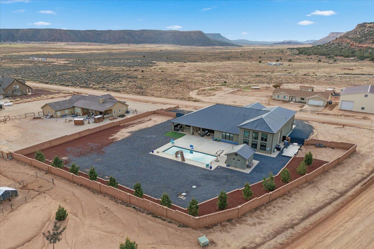 APPLE VALLEY RANCH GOOSEBERRY - Residential