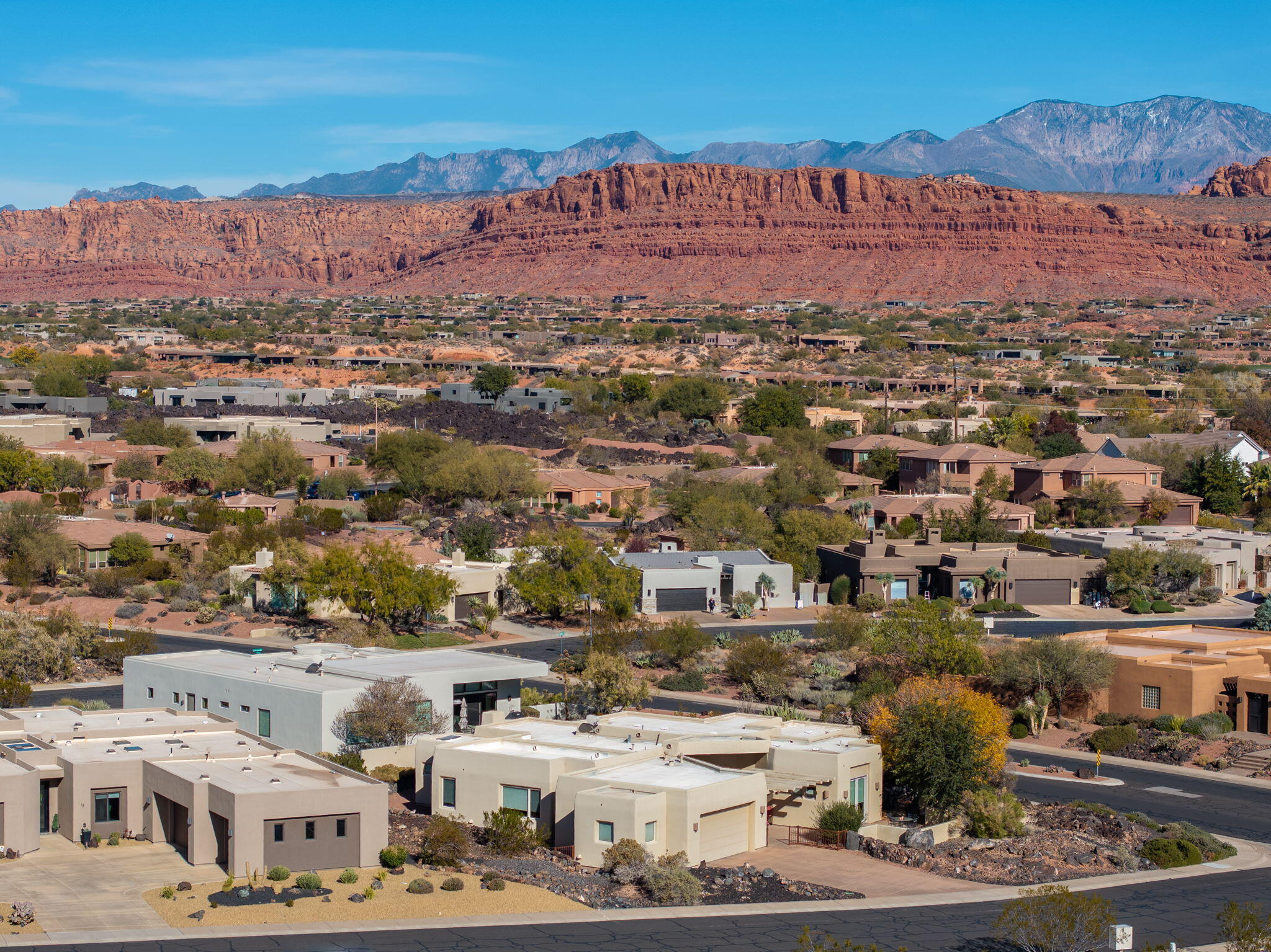 LAVA COVE AT ENTRADA - Residential