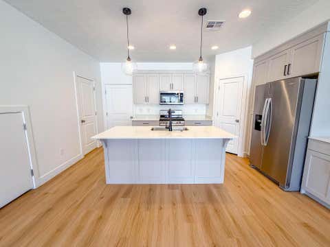 Tiny photo for 2687 E Wake Forest LN, Saint George, UT 84790 (MLS # 26-274771)