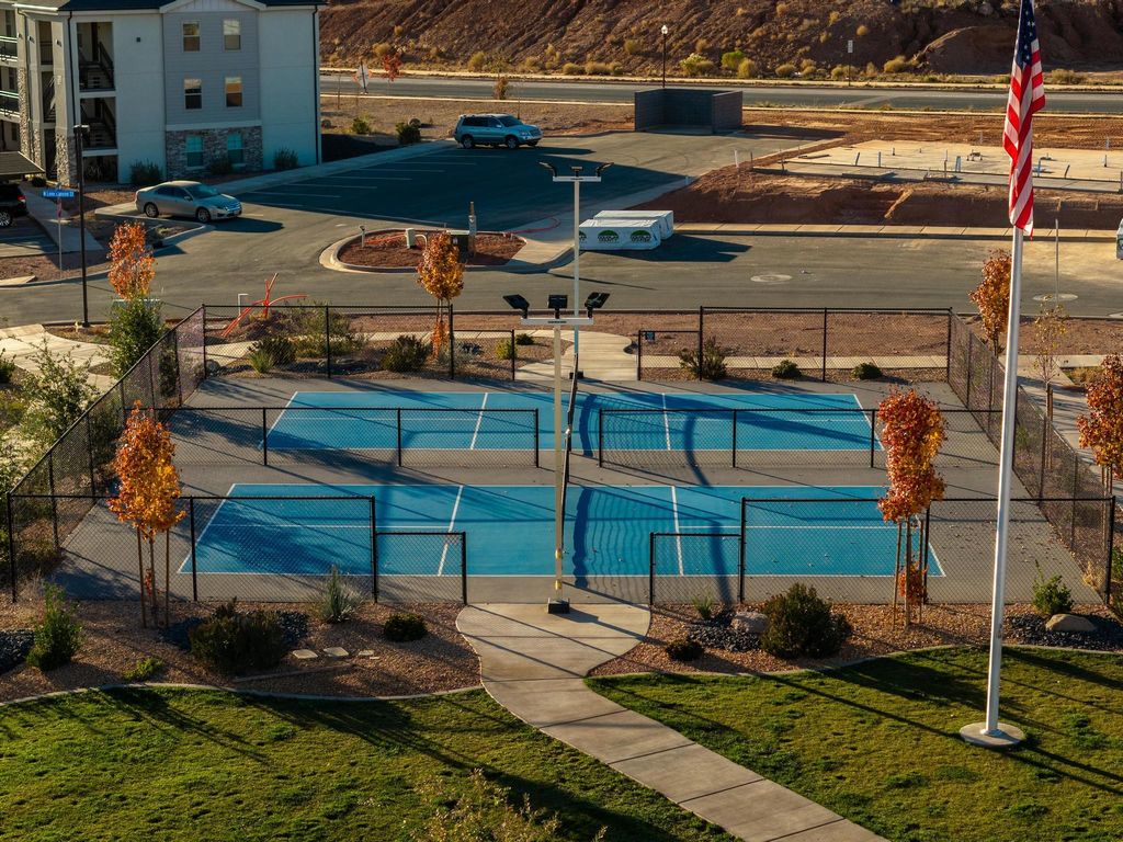 Photo of 6223 W Winding Way #205, Hurricane, UT 84737 (MLS # 26-271299)