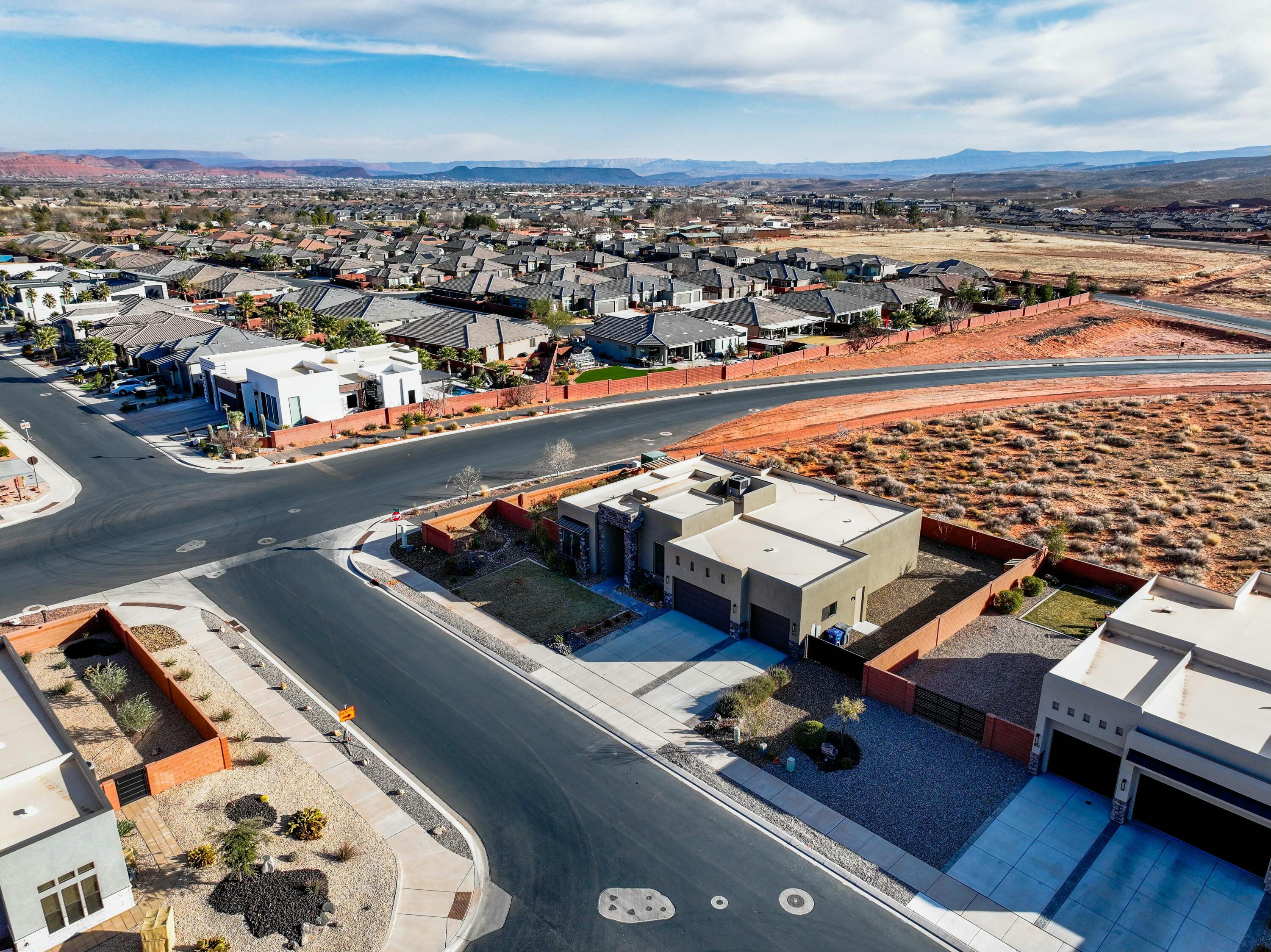 ANASAZI VISTA - Residential