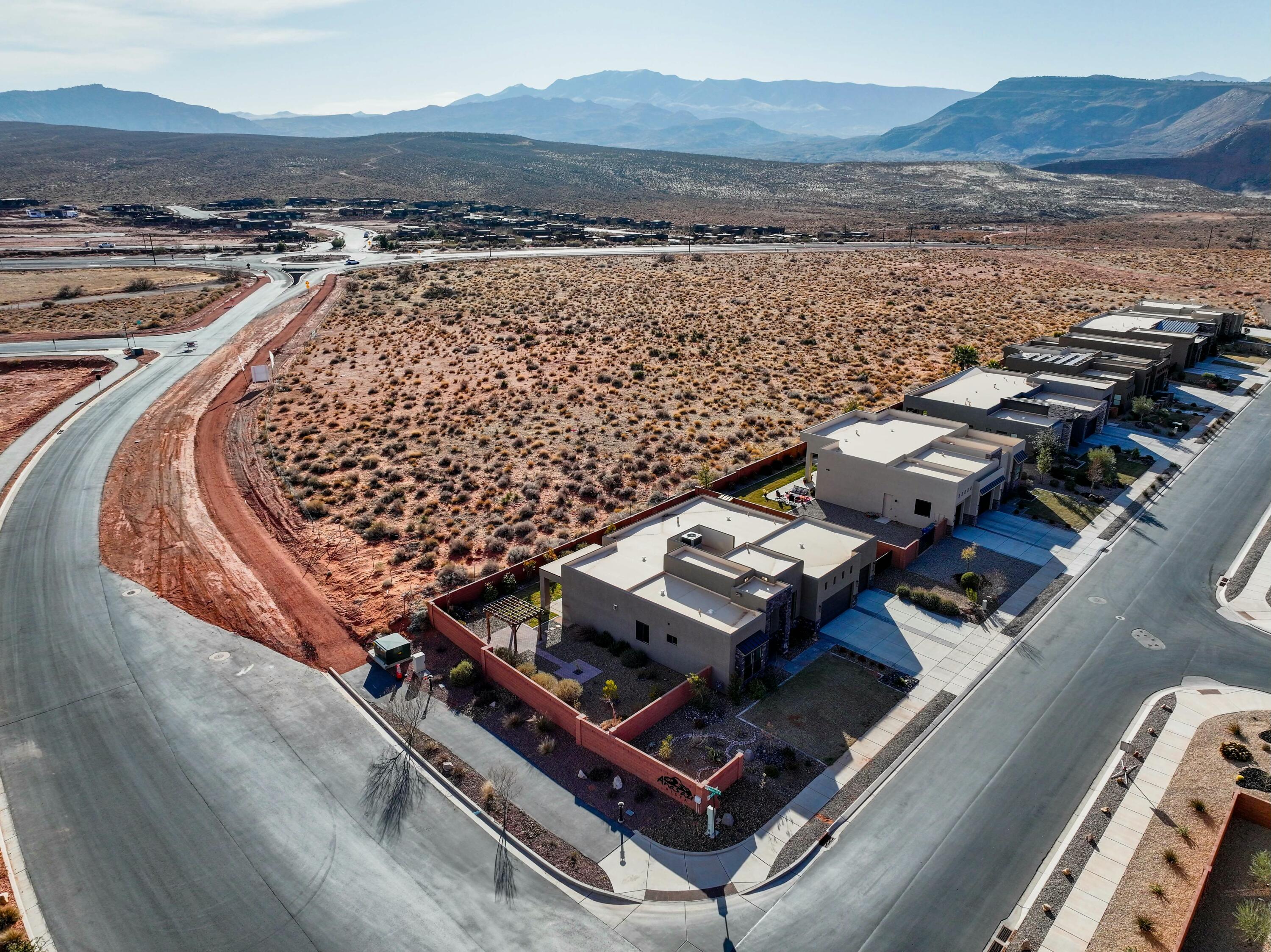 ANASAZI VISTA - Residential