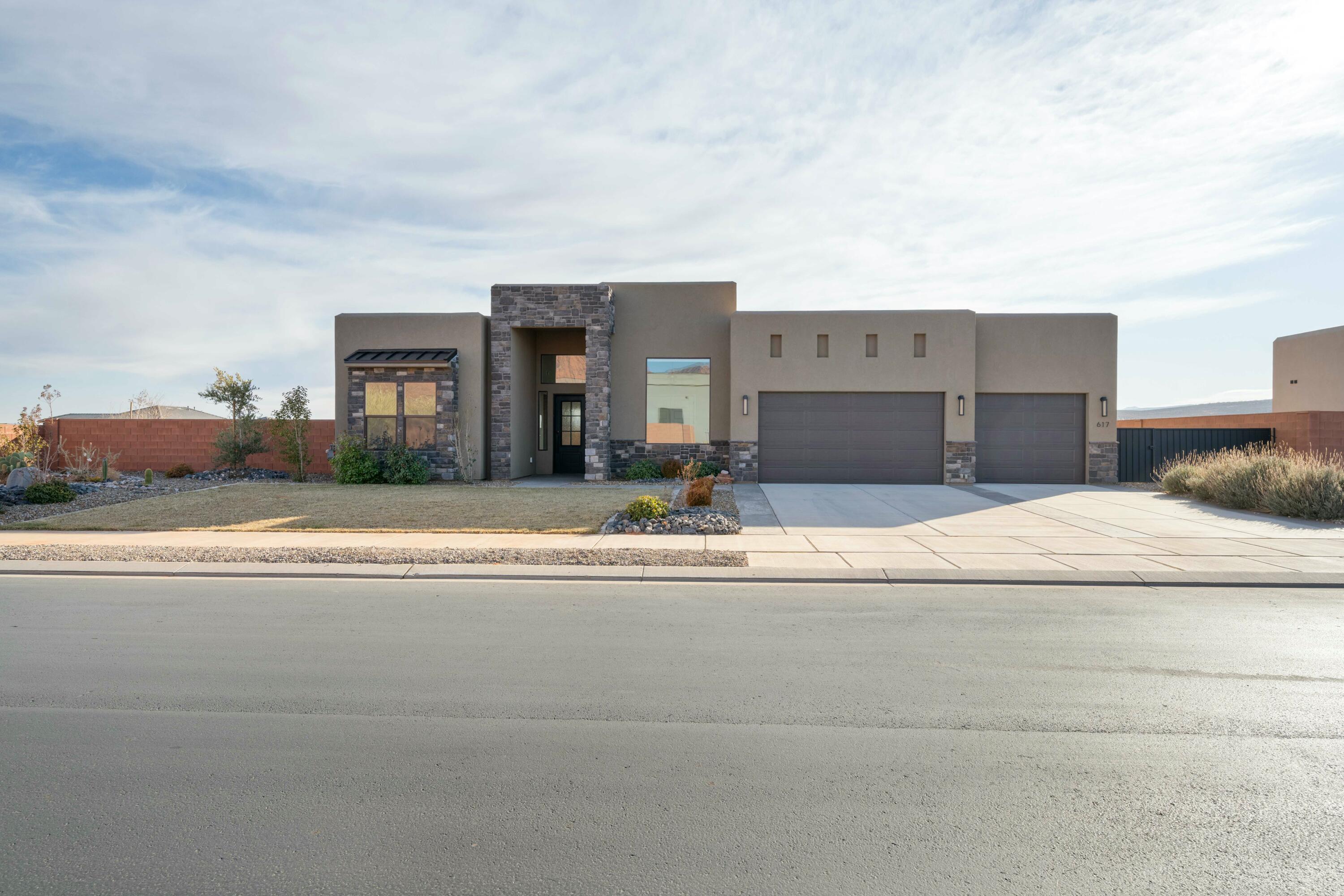 ANASAZI VISTA - Residential