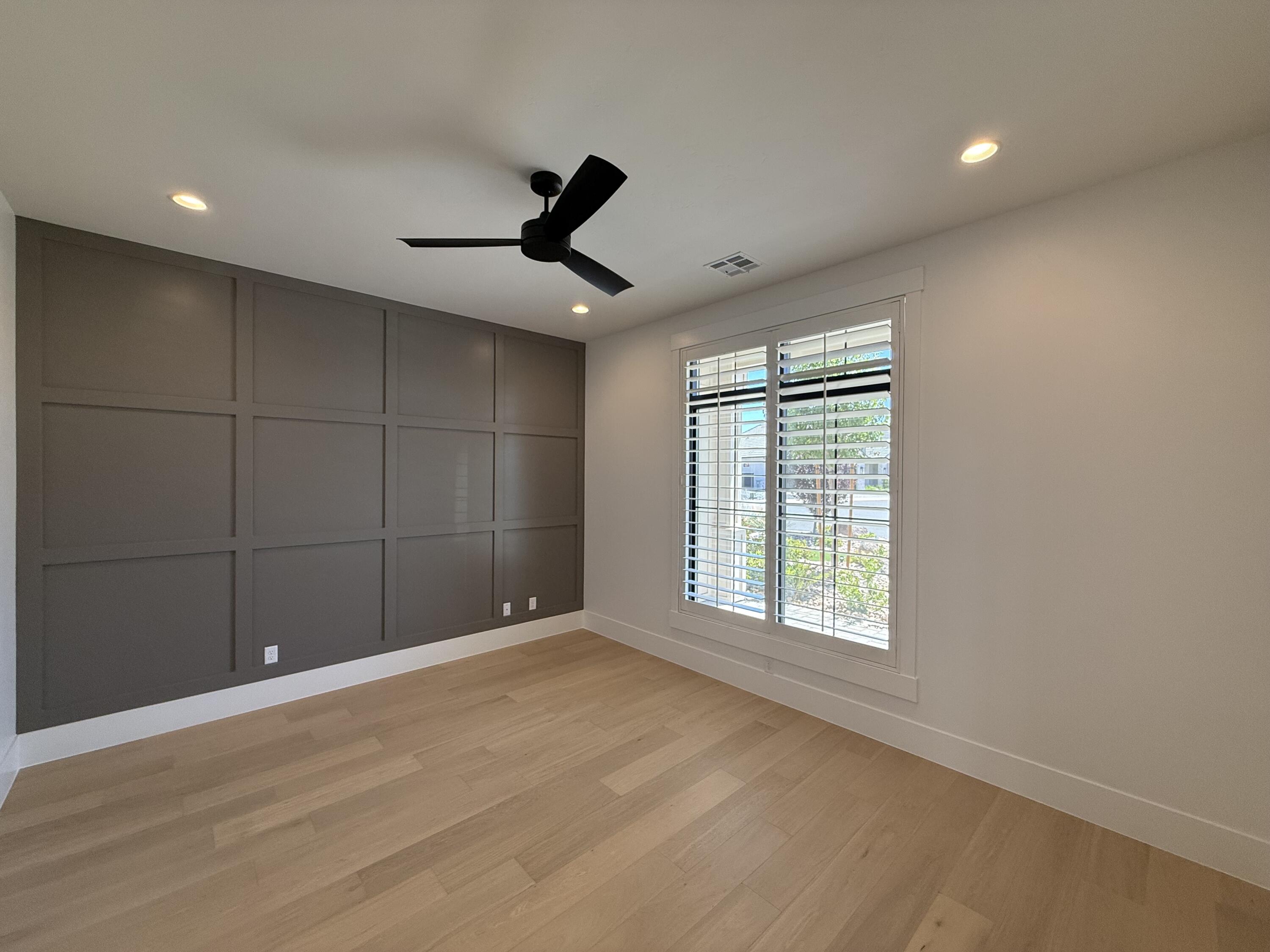 QUEENSRIDGE - Residential